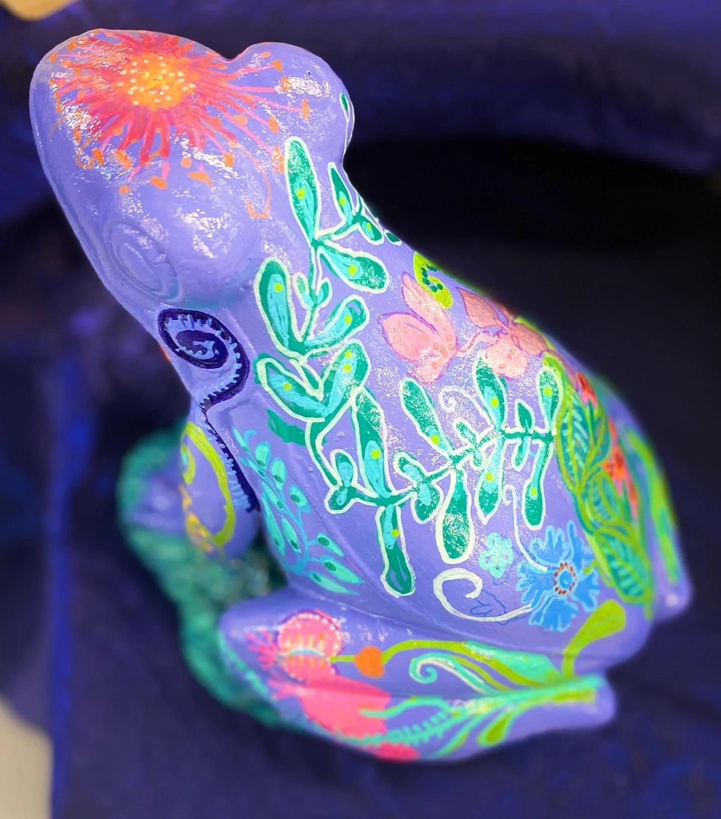 Outdoor Cement Frog Recycled
