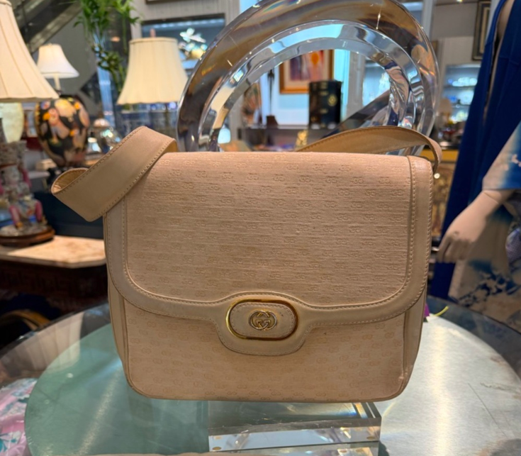 Vintage Gucci Medium Cream Shoulder Bag