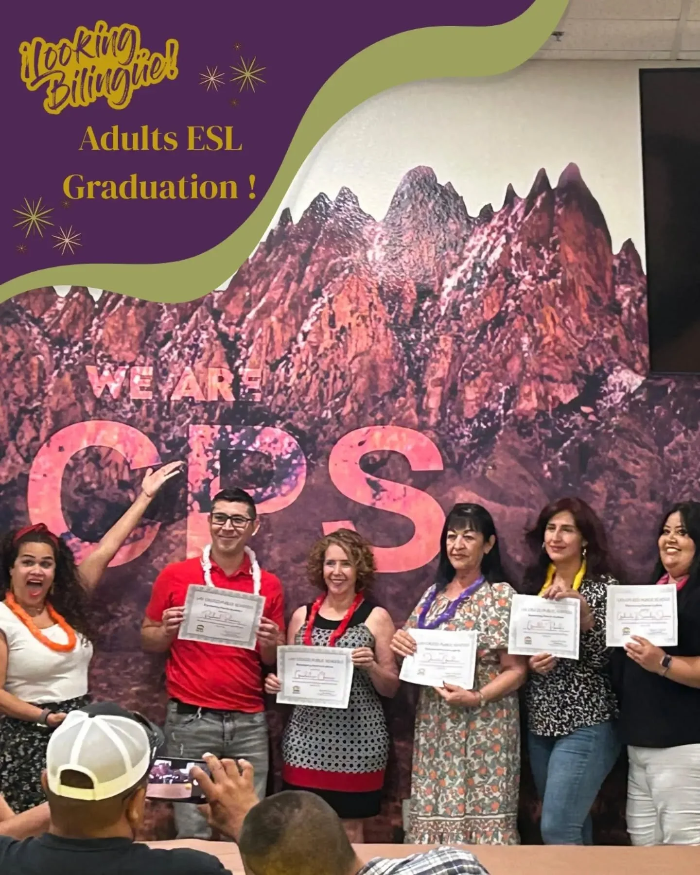 🎓Congratulations to my #lascruces bilingual community ESL classes! 📚☕🎭

While not everyone could make it to our celebration, it was beautiful, full of yummy food, joy and, of course, was so well deserved! We got to celebrate next to other ESL, Spa