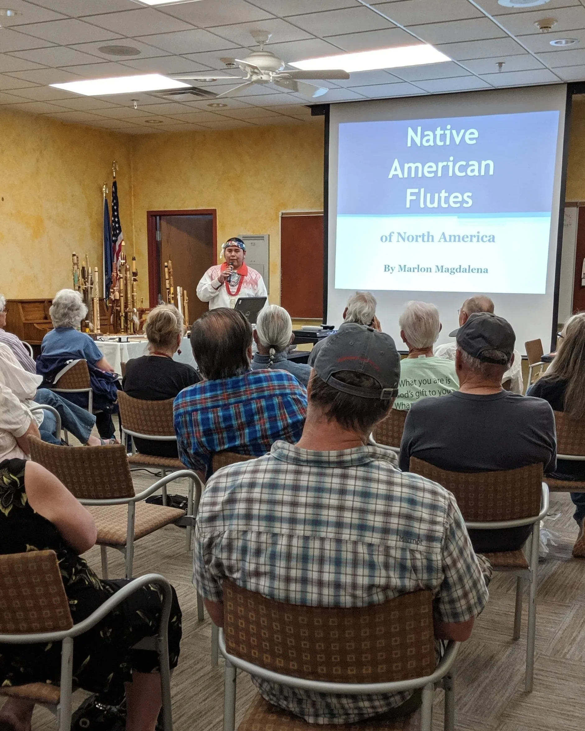 Giving a presentation in Payson, AZ 2019.