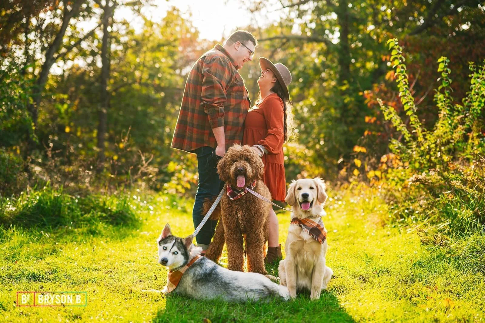 How To Include Your Dog In Your Engagement Photos