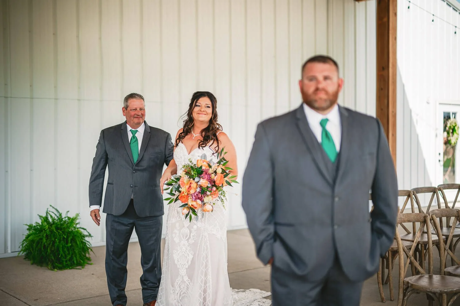 the hangar wedding greenville il brianne loren-12.jpg