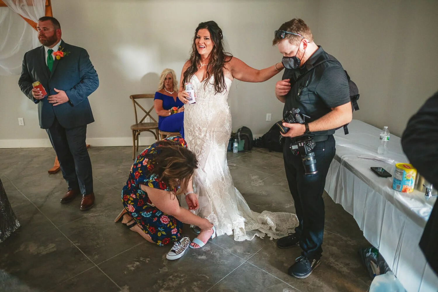 the hangar wedding greenville il brianne loren-24.jpg