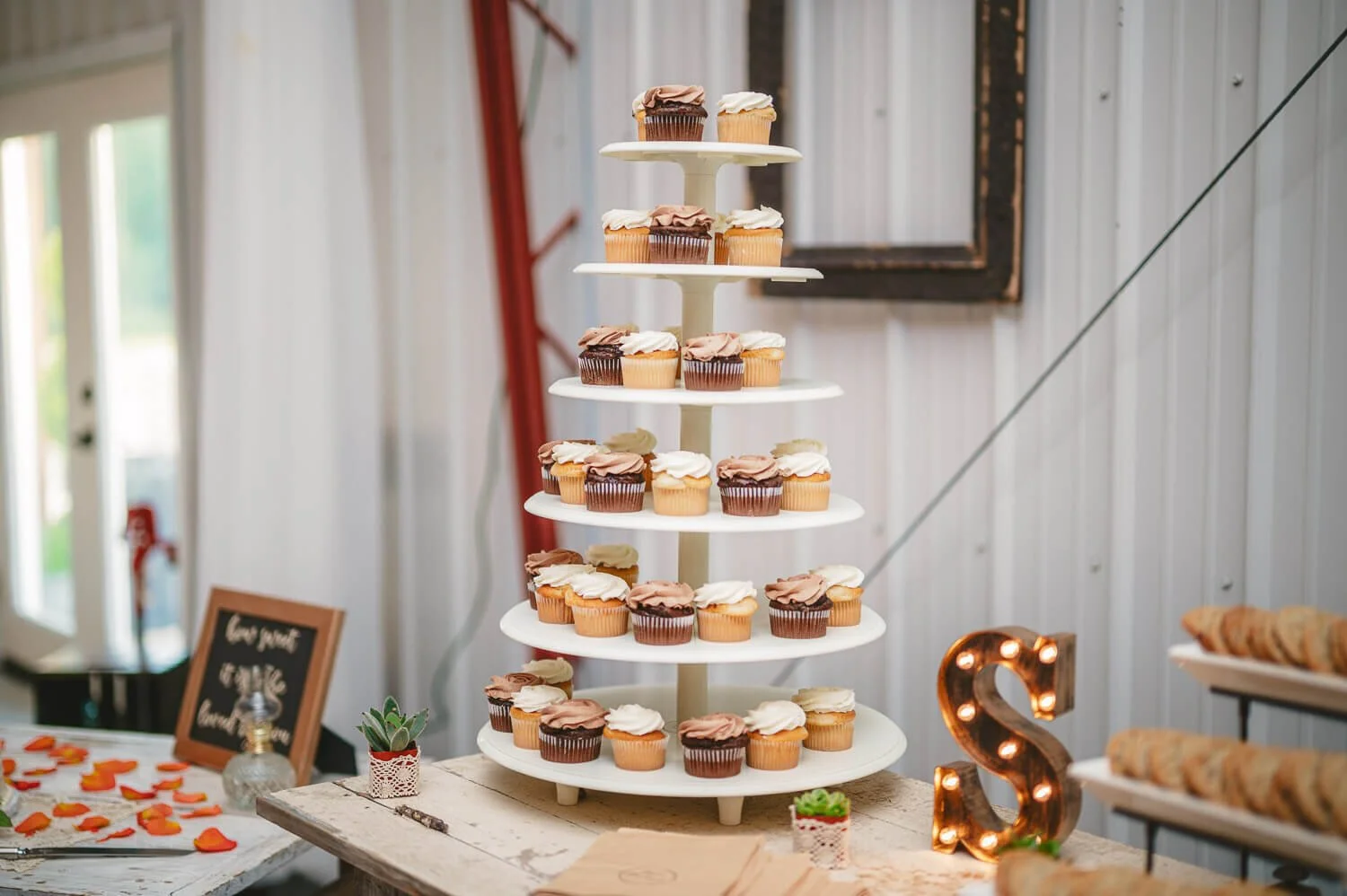 the hangar wedding greenville il brianne loren-36.jpg