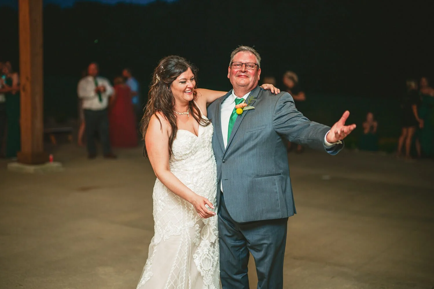 the hangar wedding greenville il brianne loren-50.jpg