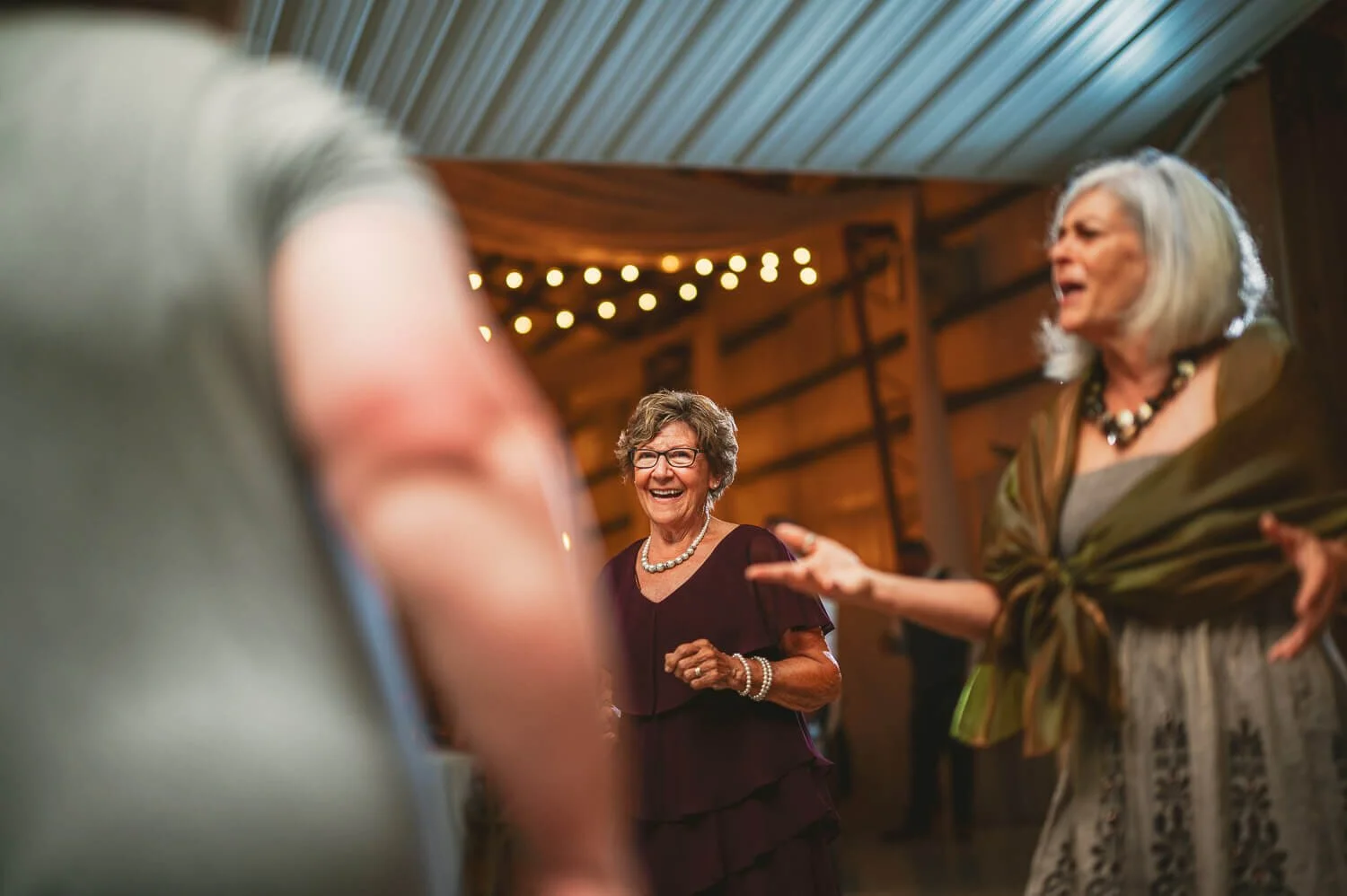 the hangar wedding greenville il brianne loren-54.jpg