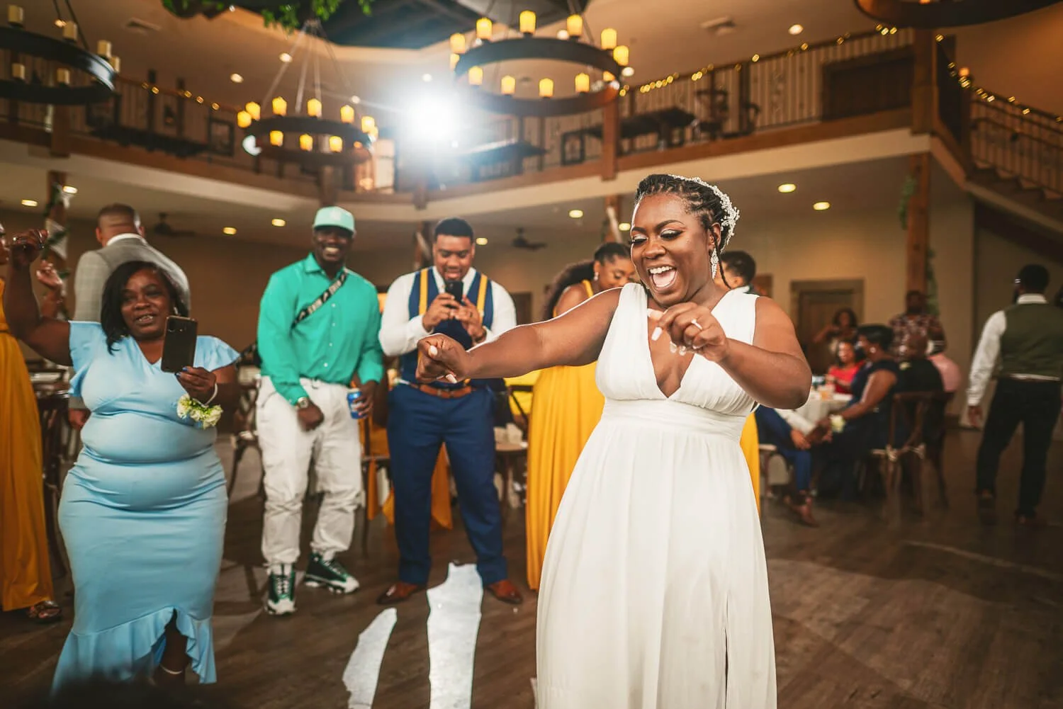 silver oaks chateau wedding darren akia-54.jpg