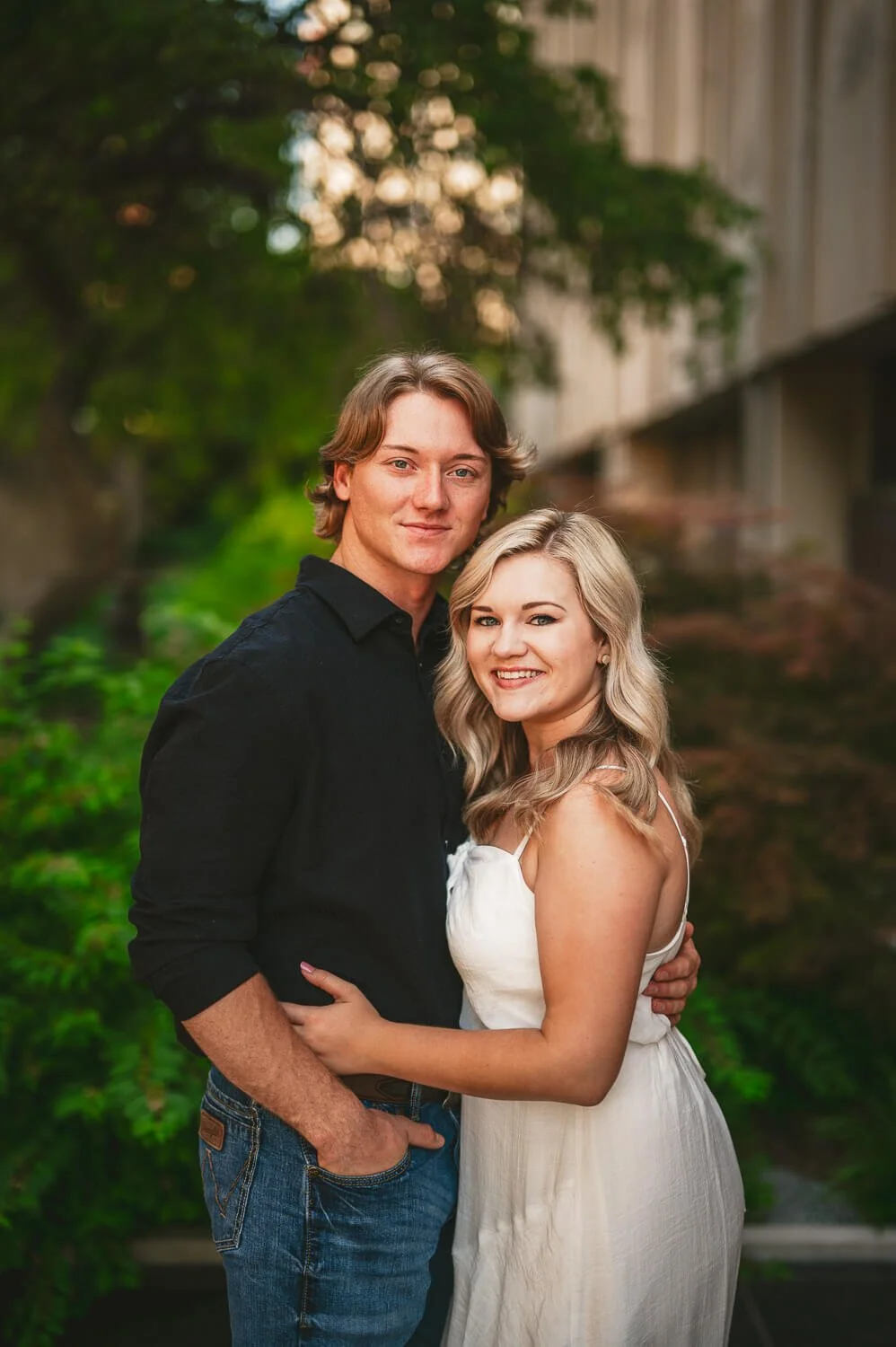 downtown peoria il engagement session-10.jpg