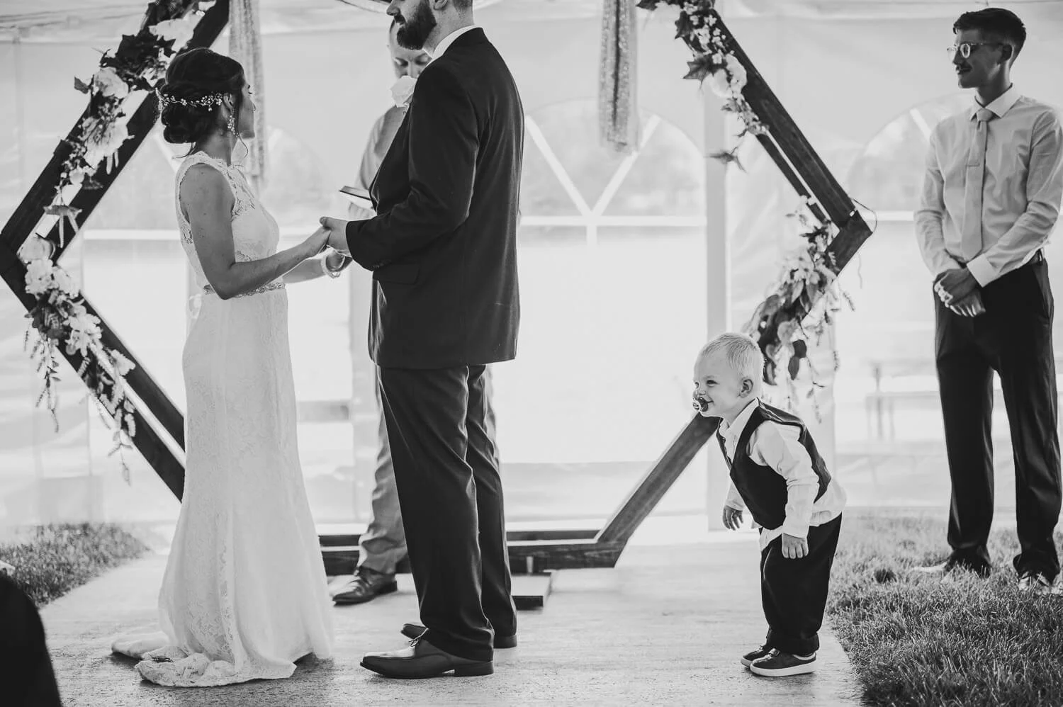 kankakee valley boat club wedding photography-31.jpg
