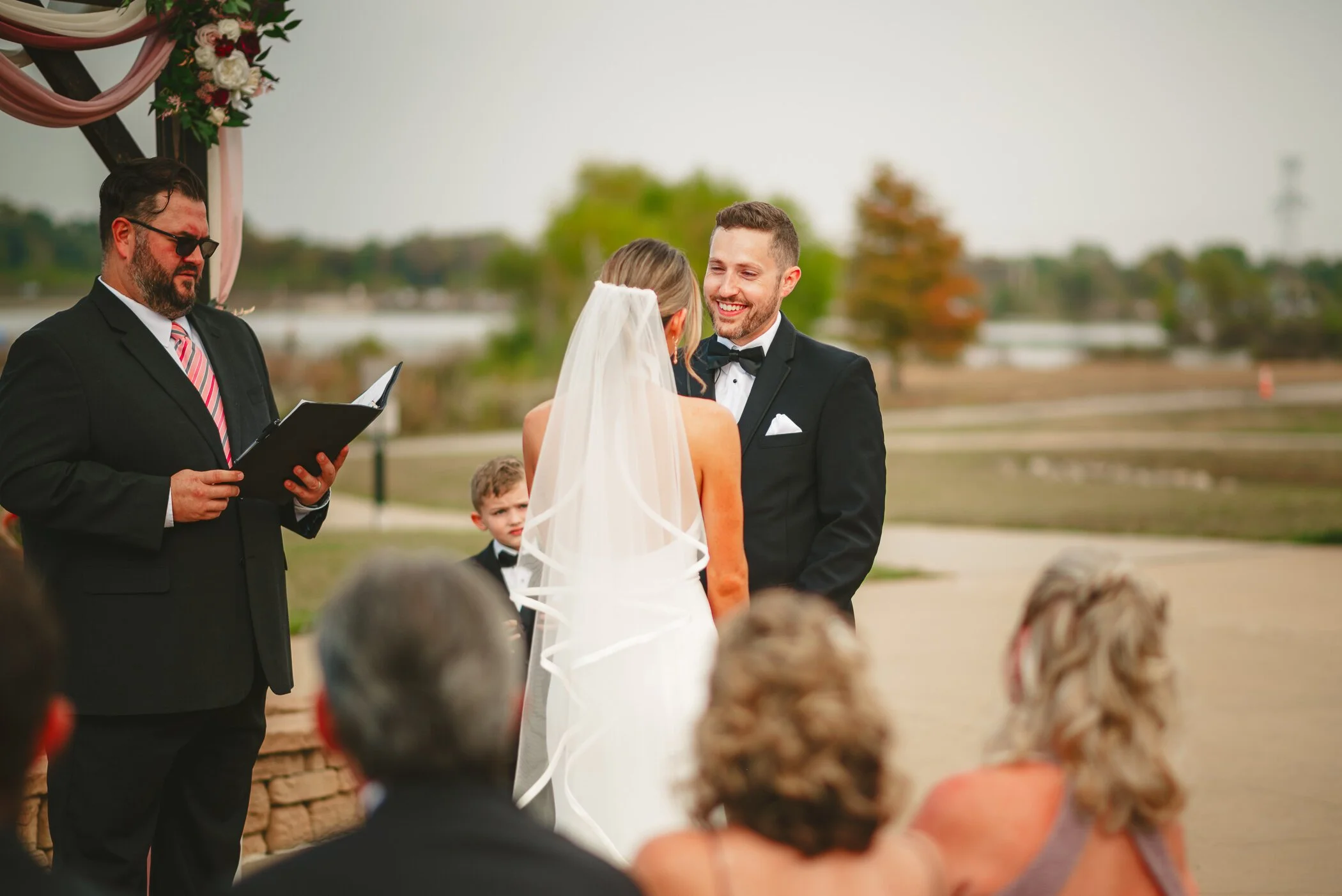 st louis mo wedding lakeside park megan matt-7.jpg