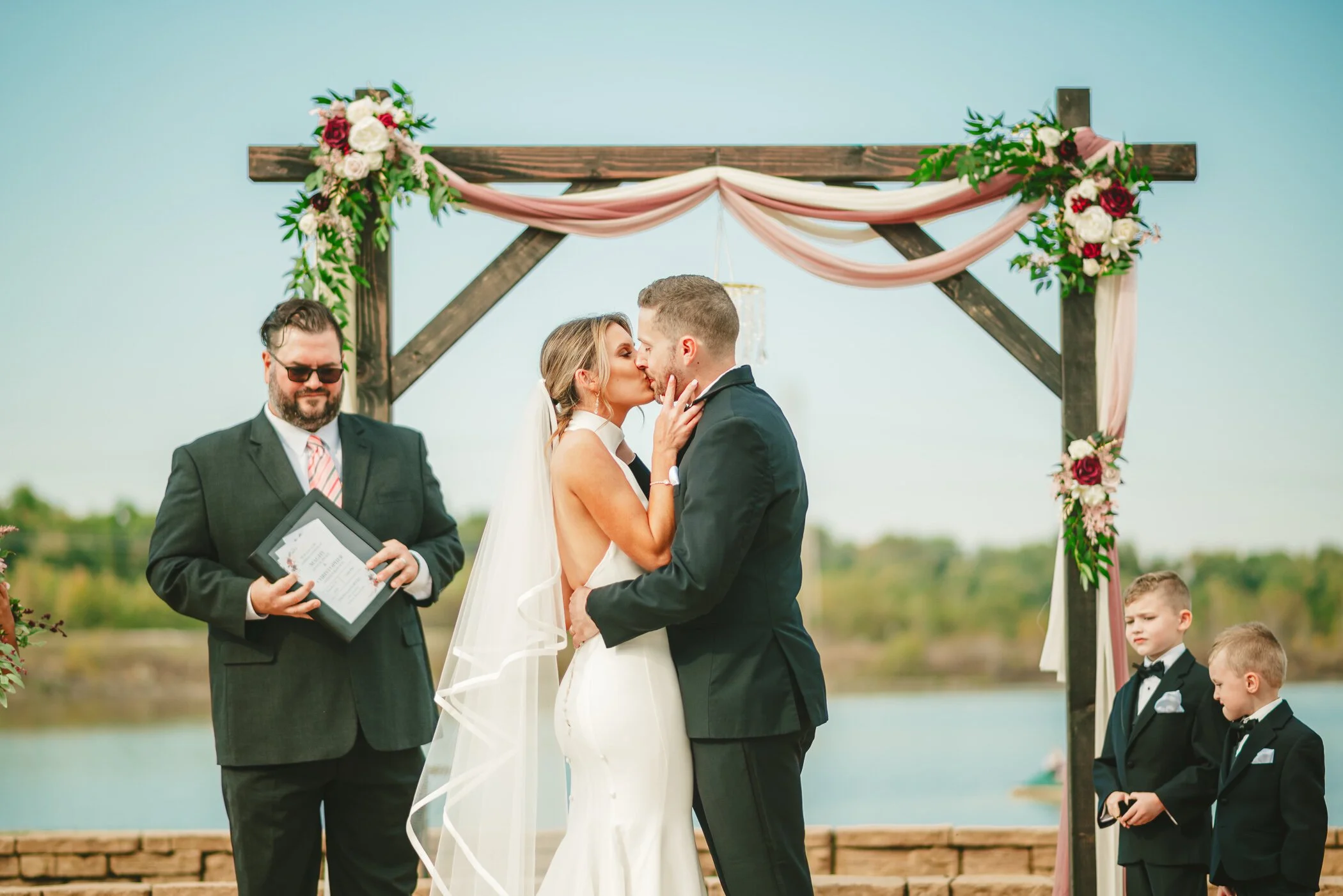 st louis mo wedding lakeside park megan matt-10.jpg