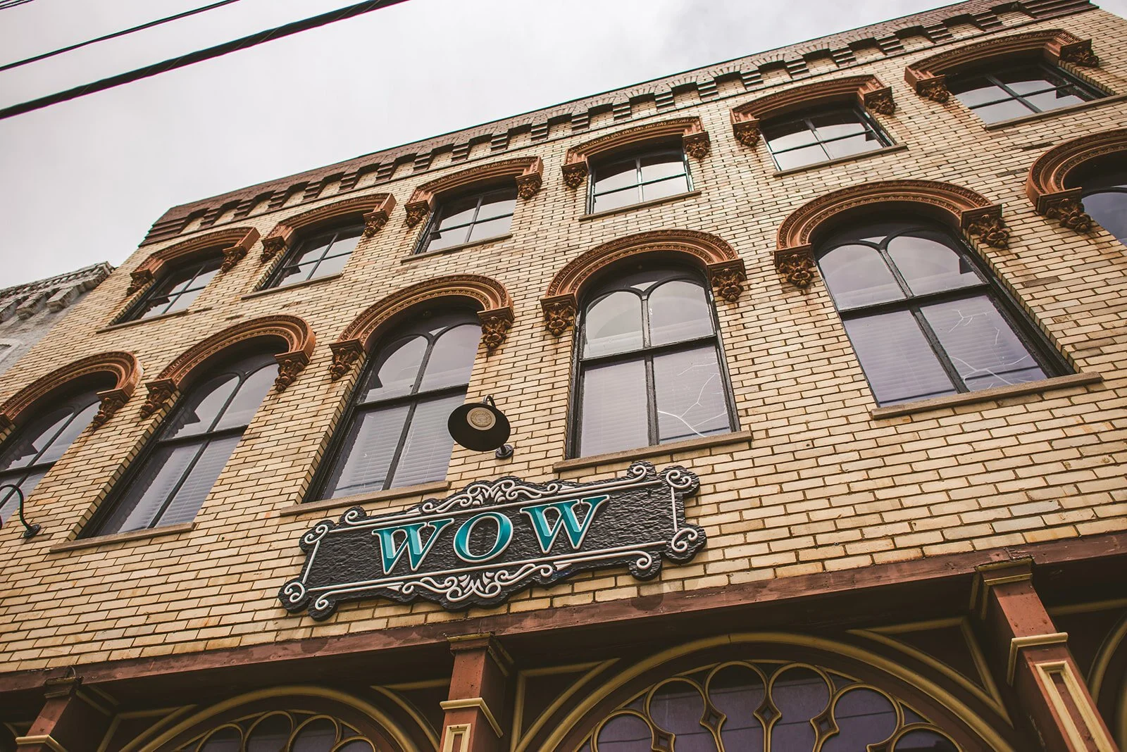 Your Boutique Hotel: Alton, Illinois Wedding Venue Review 