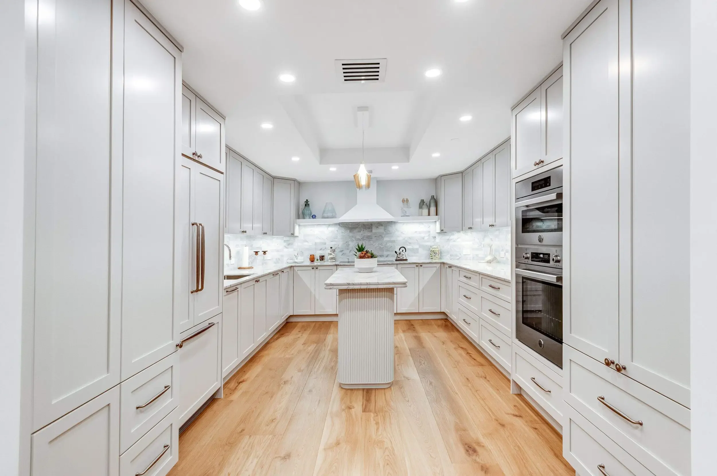Residential-Pelican-Bay-Naples-Condo-Renovation-1.webp