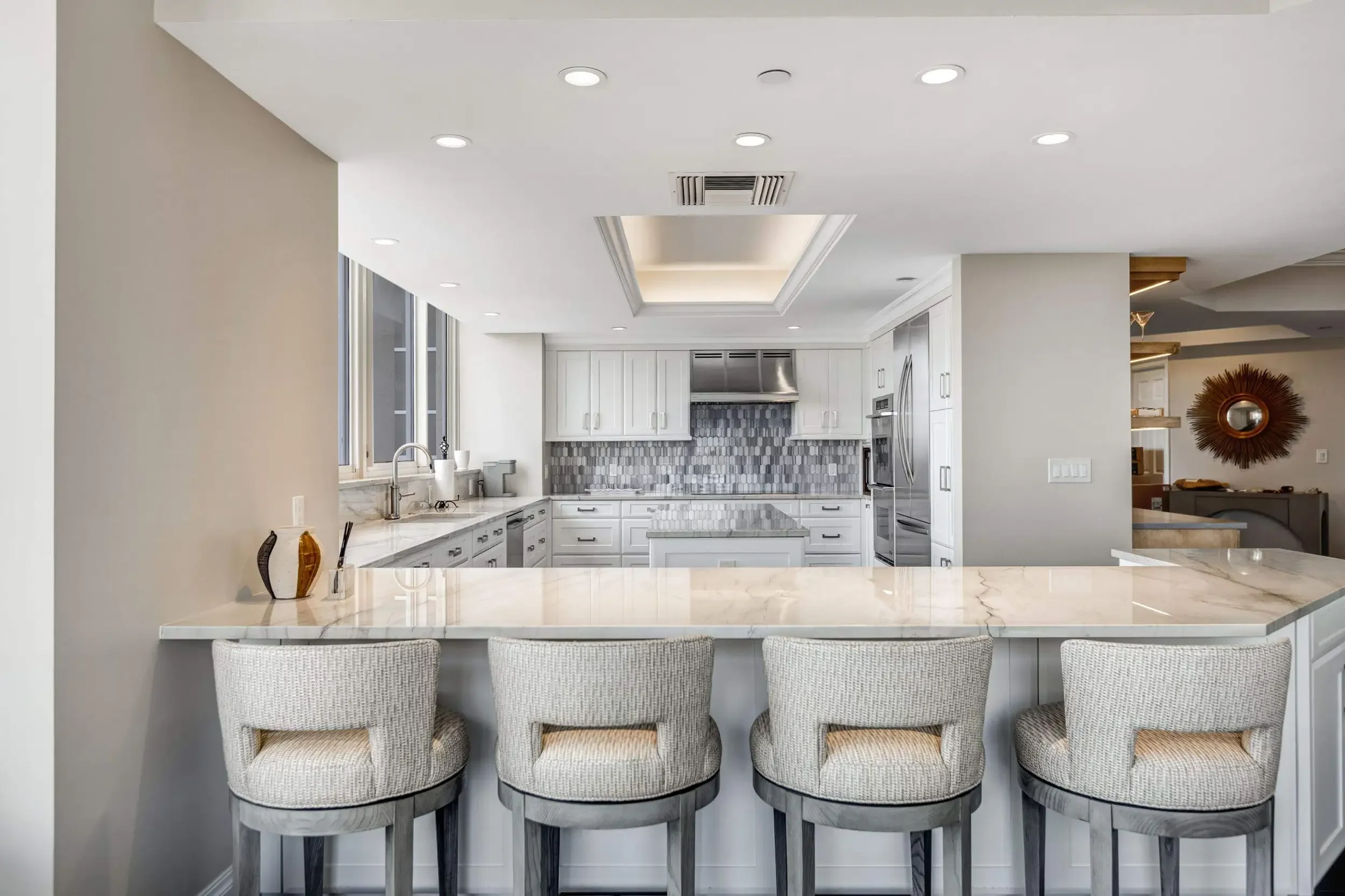 Pelican-Bay-Condo-Renovation-14.webp