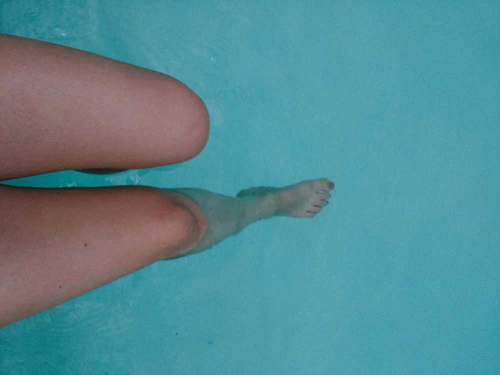 Water Retention After Birth: How Nutrition Can Help Reduce Postpartum Swelling