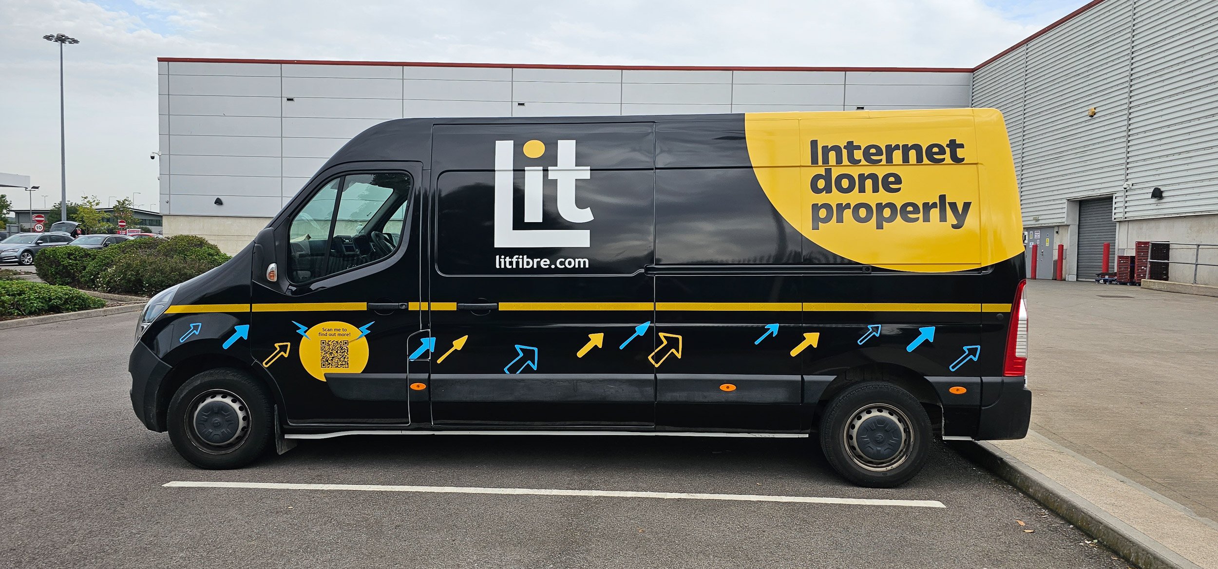 Full fleet colour change wrap with graphics