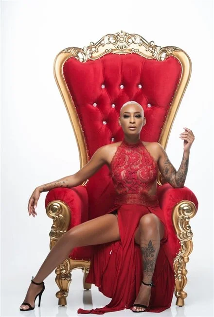 Throne-Chair-3T.jpg