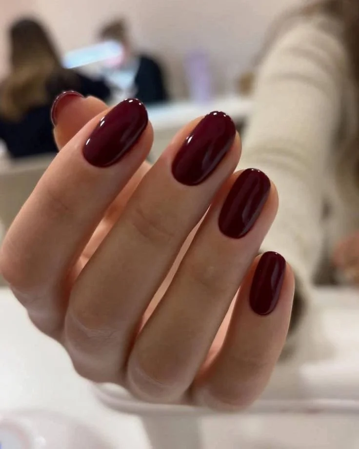 Servicio de uñas Gelish