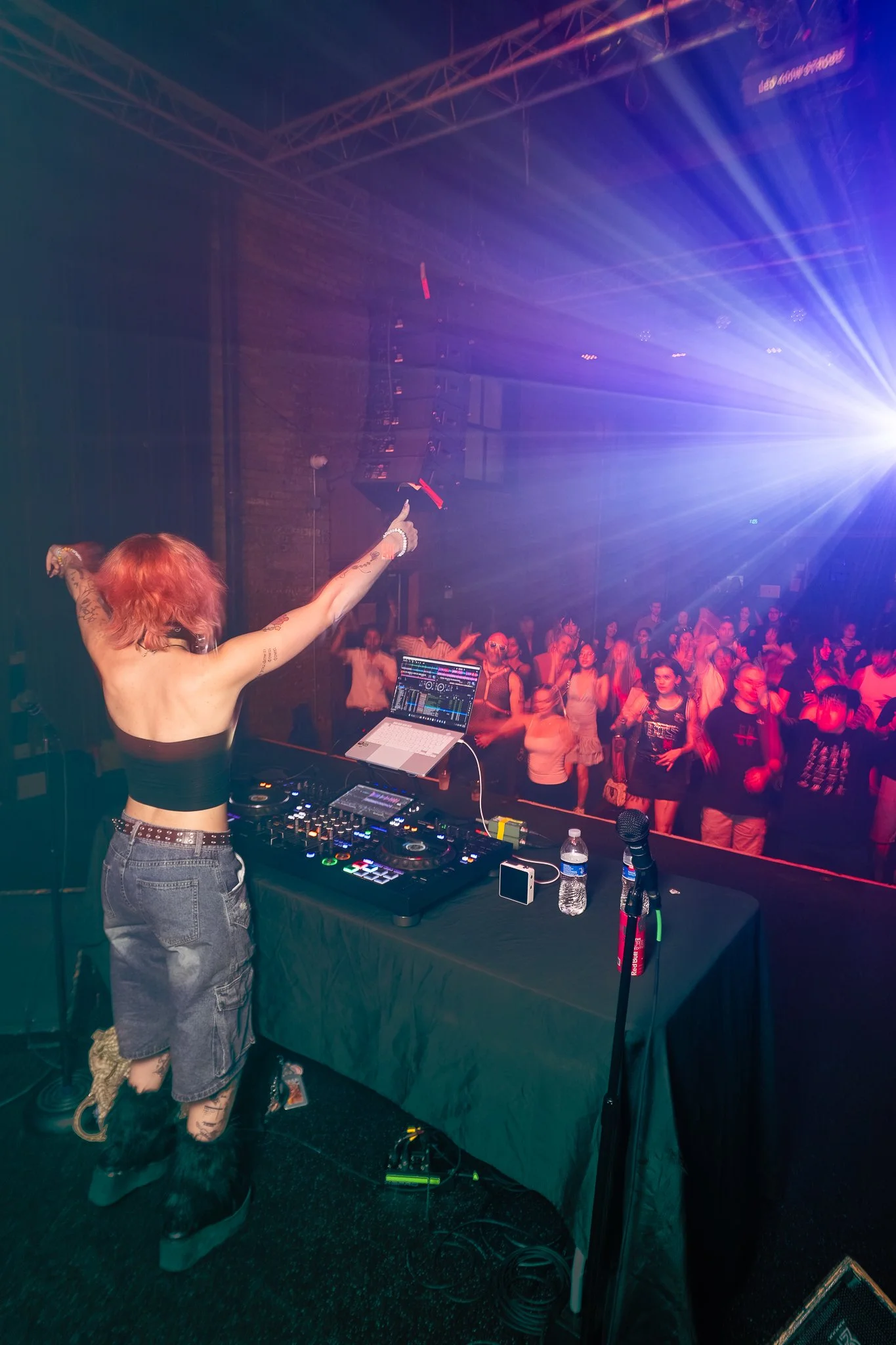 2026-09-05 Next Level KPop Rave-Fine Line-Darin Kamnetz-87-08950.jpg