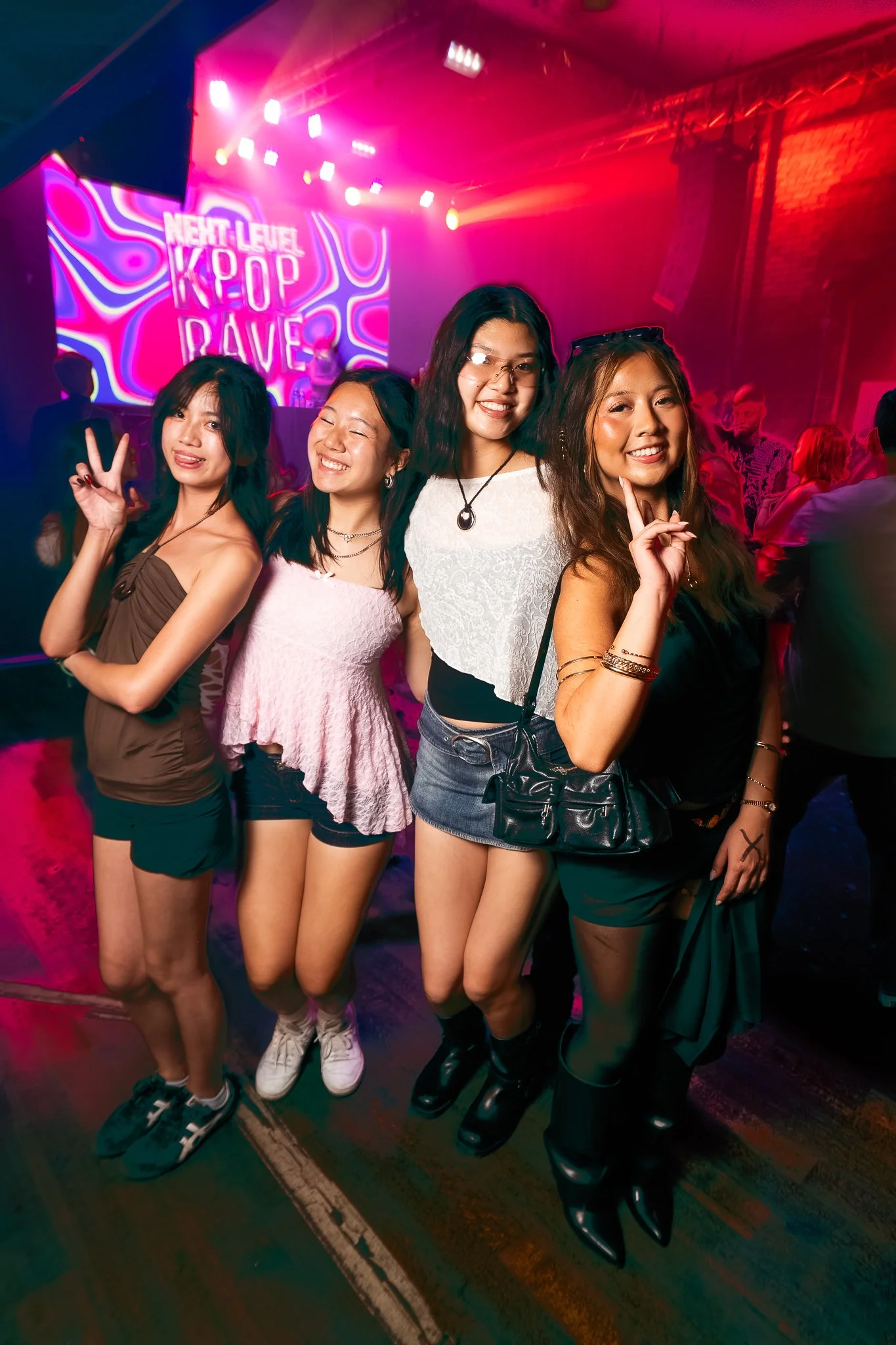 2026-09-05 Next Level KPop Rave-Fine Line-Darin Kamnetz-27-08721.jpg
