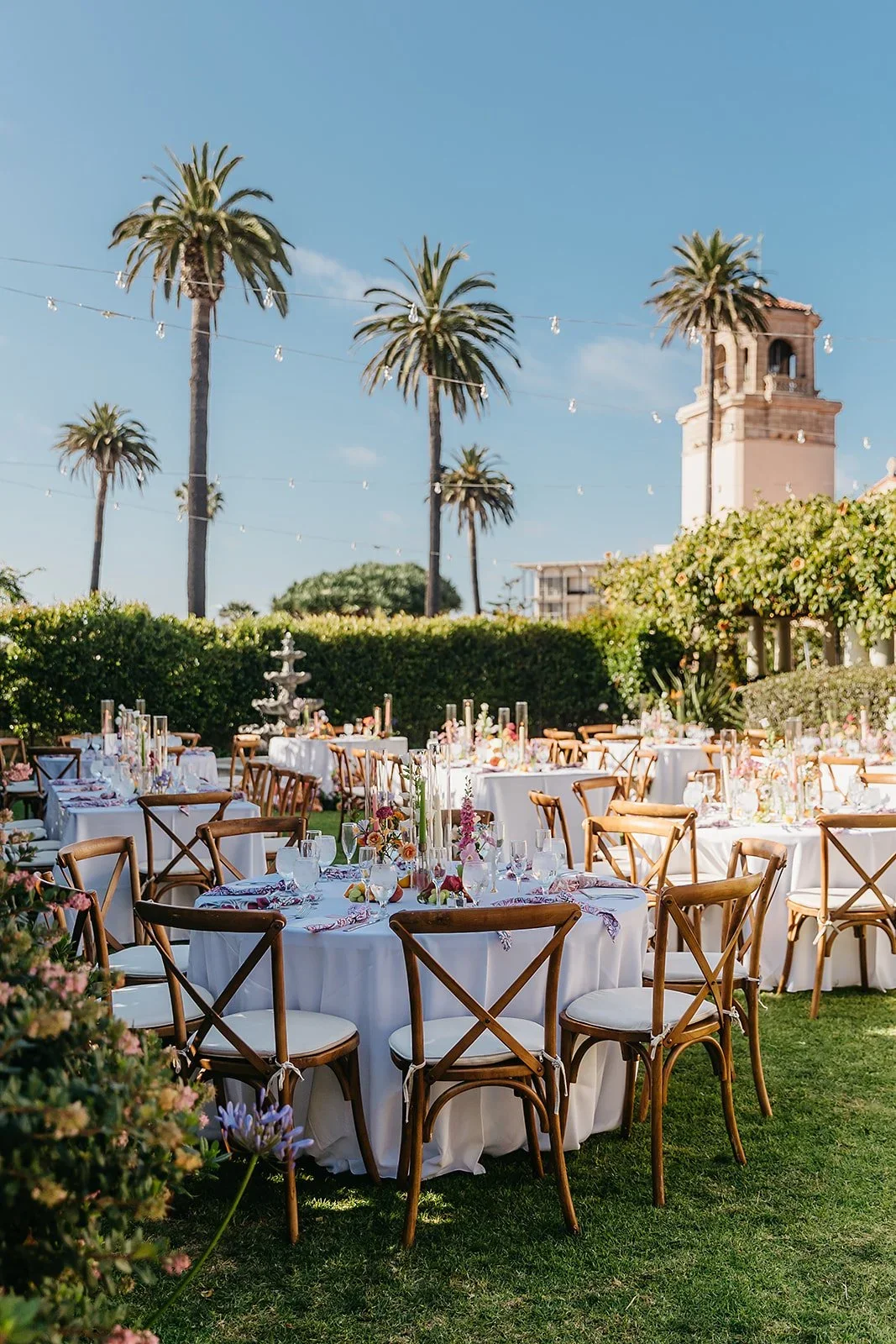 LaJollaWomansClub_Reception_FrontLawn.webp