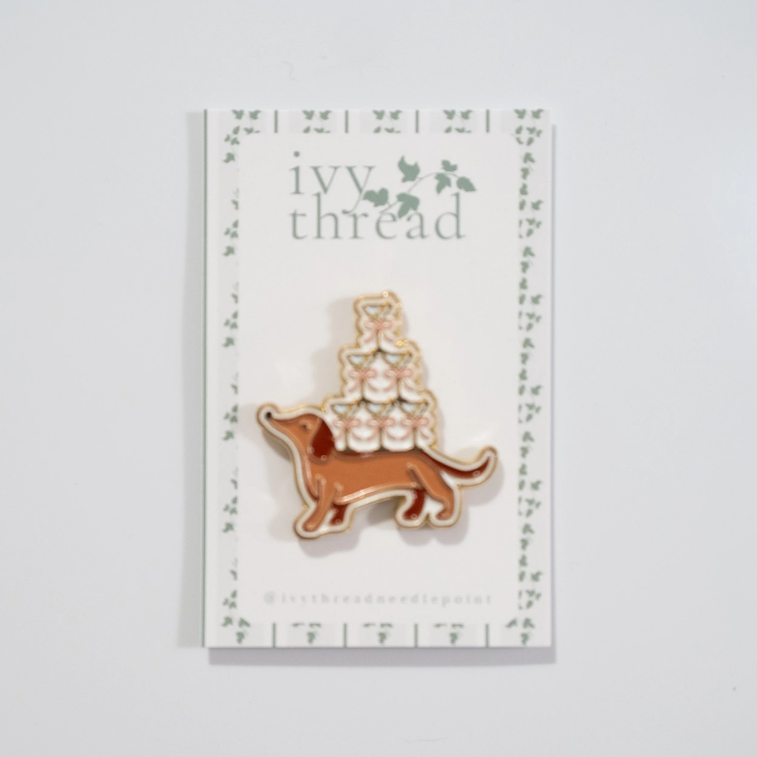 Weenies & Tinis Needleminder
