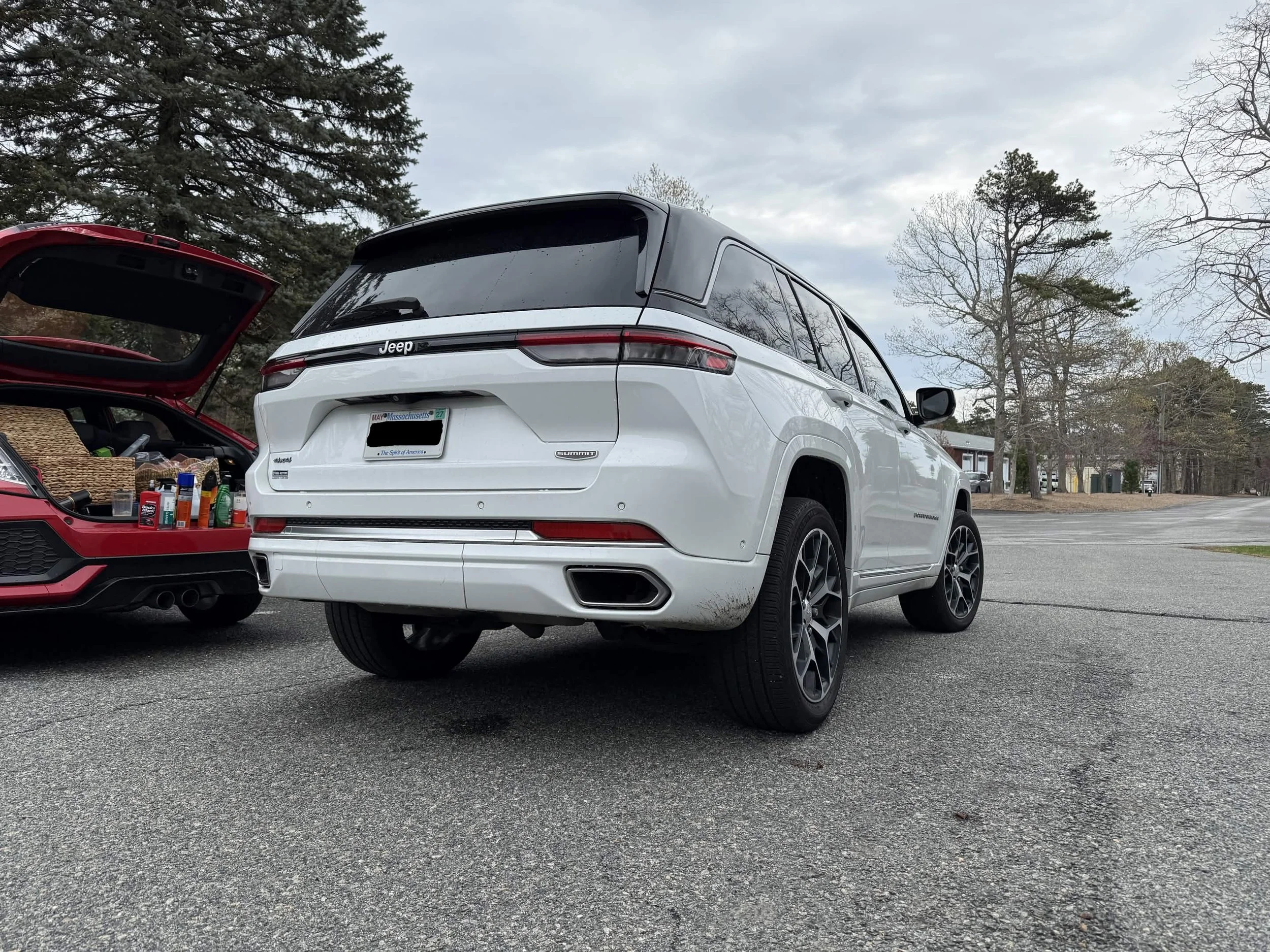 2022 Jeep Cherokee Summit