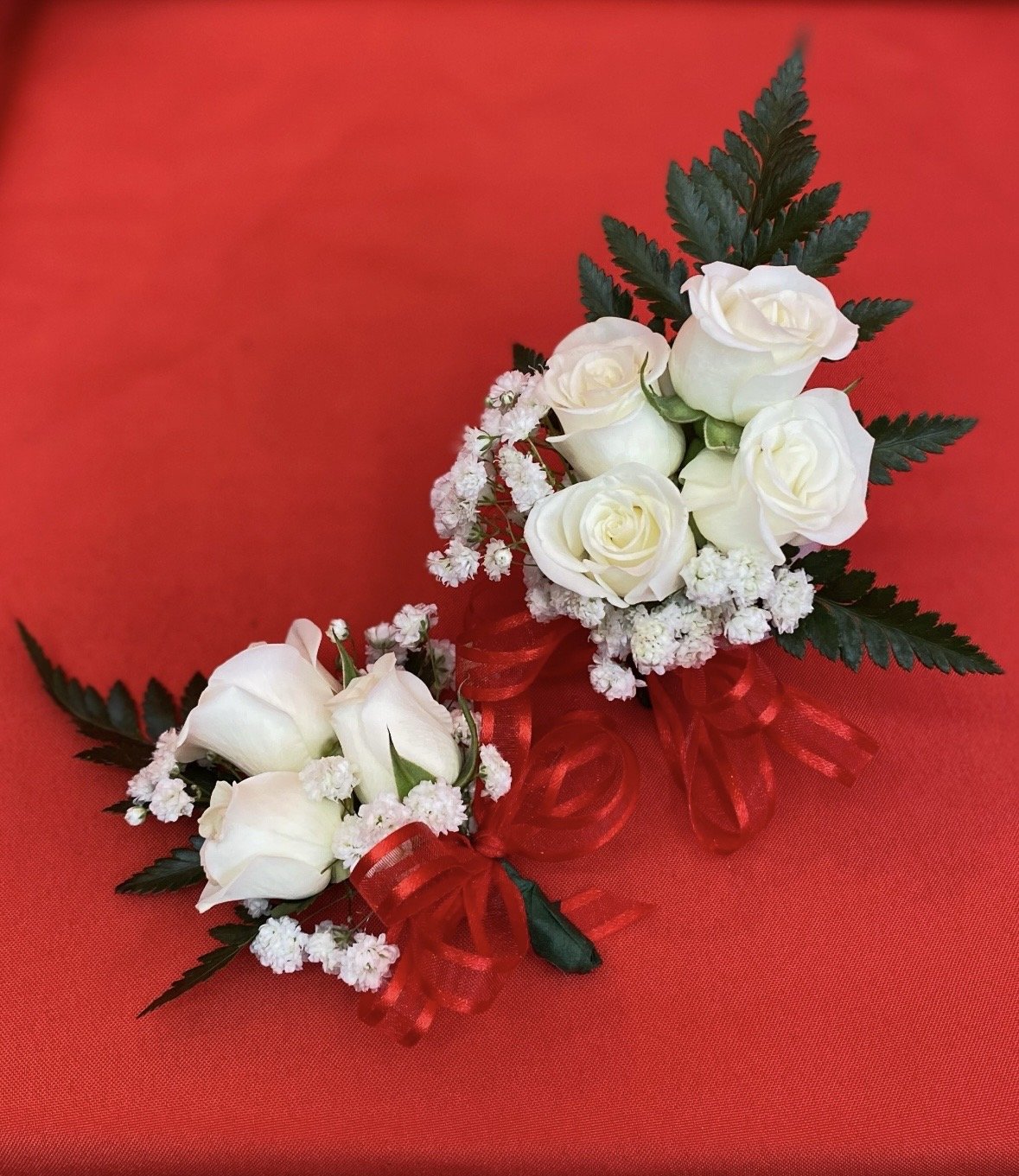 CORSAGE AND BOUTONNIERE 1.2 .jpg