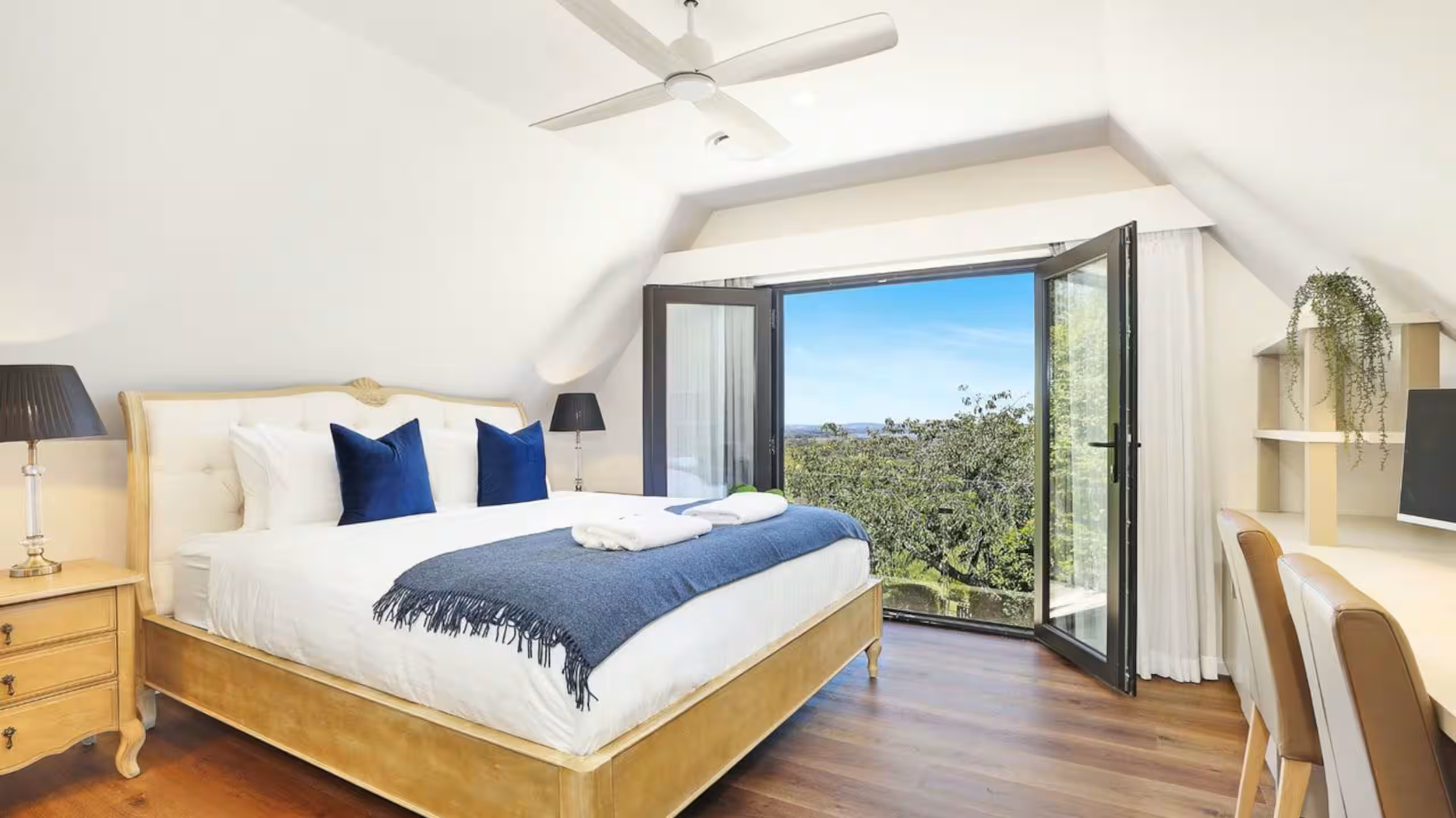 Bedroom 5.png