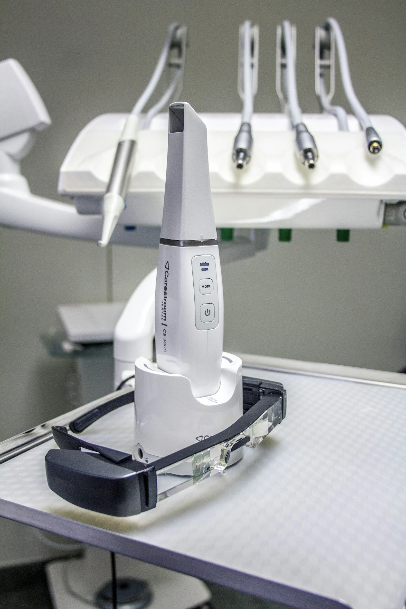 intraoral scanner