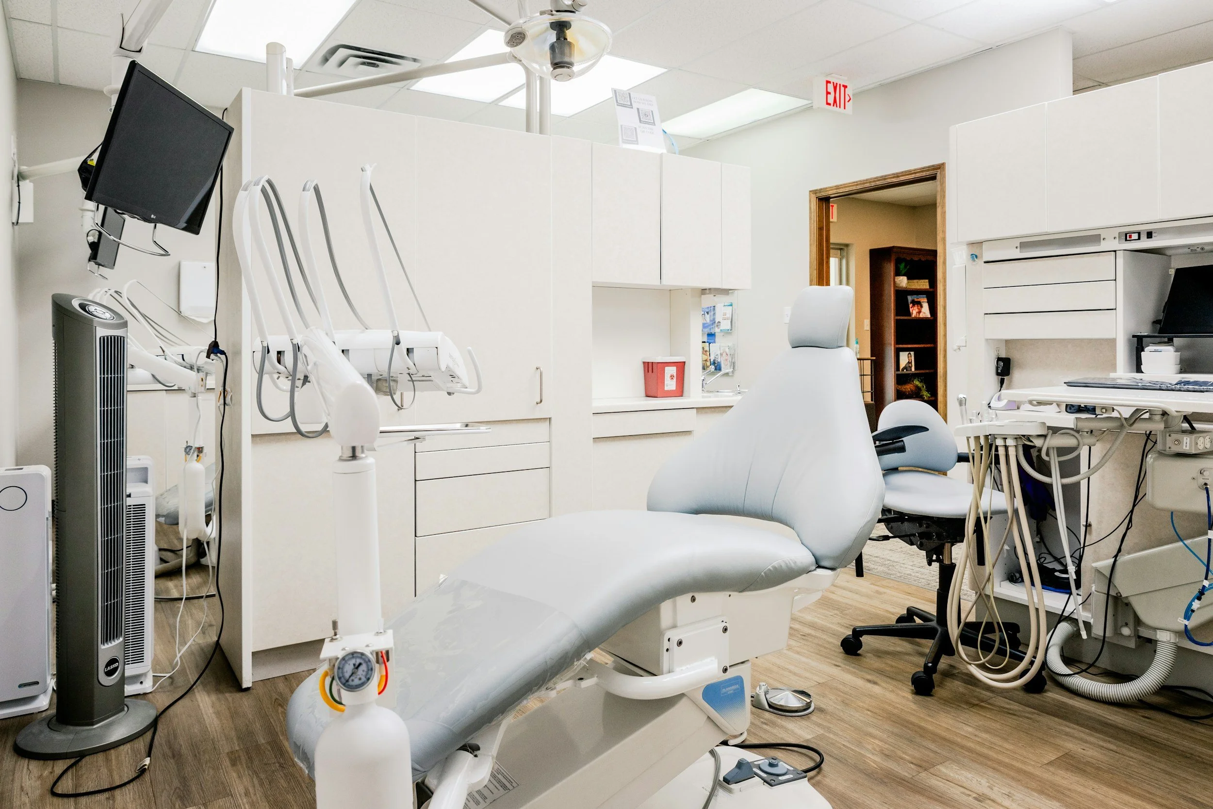 dental room/chair
