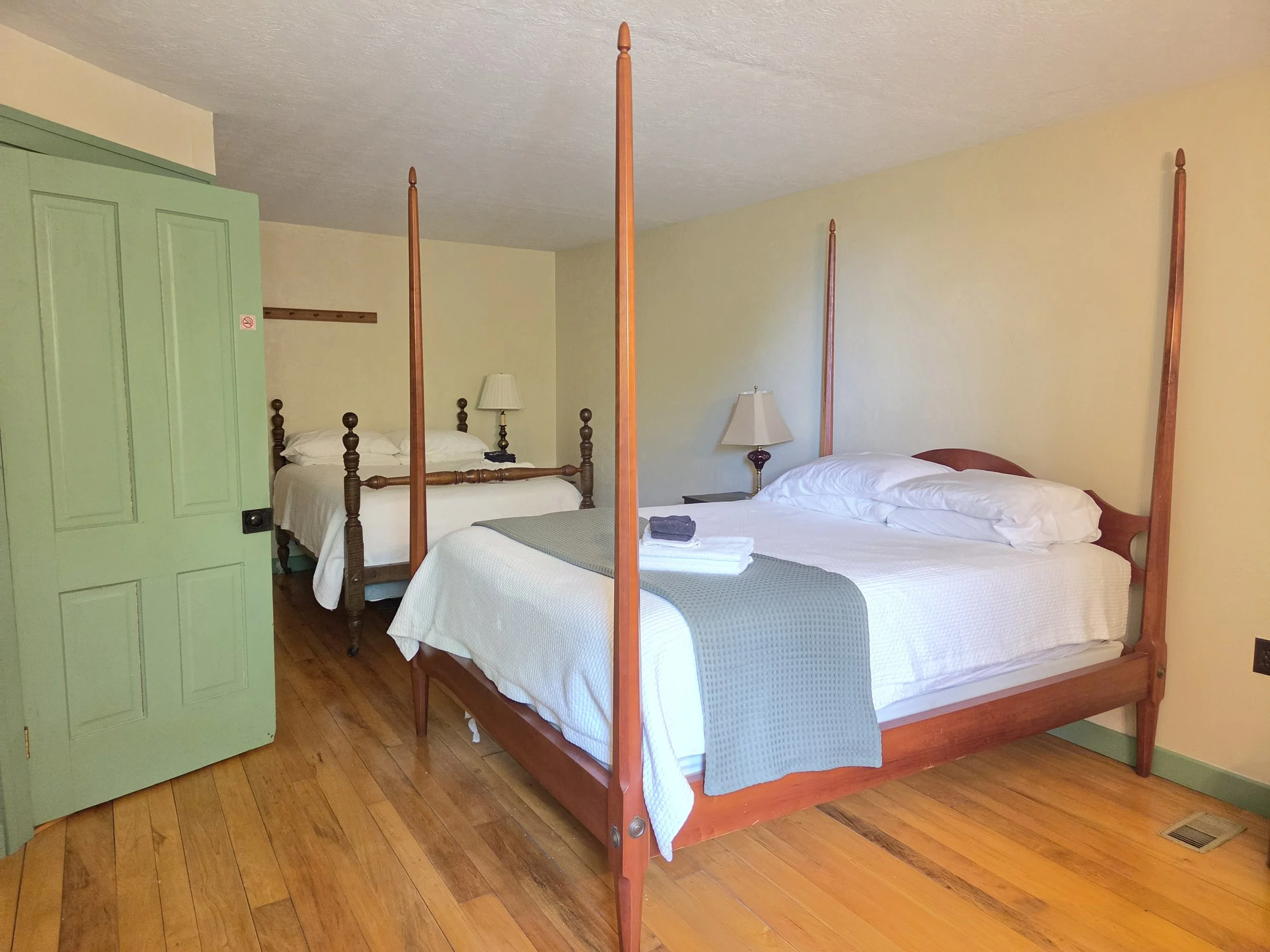 Magla from corner.jpg
