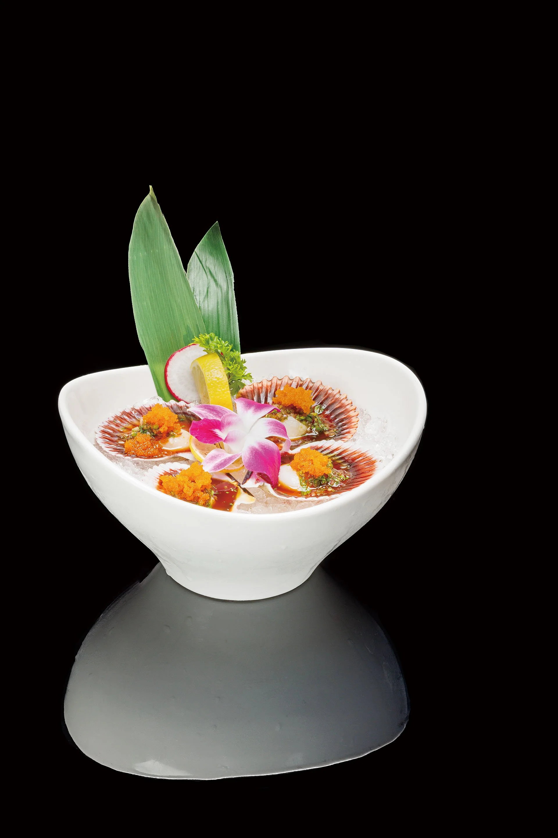Pink Scallop created by Chef Steve @garyrosephotography Sushi Row Coffee Table Book Sushi Dan  Studio City #SushiRow  @sushidansc 11056 Ventura Blvd Studio City #rockandrollsushi