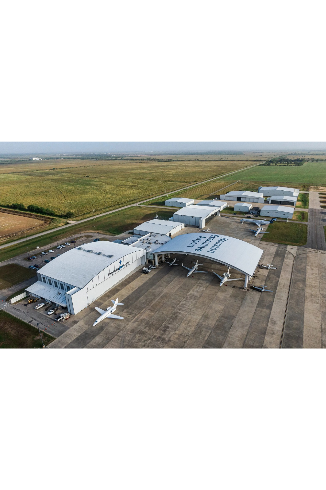 aircraft detailing TME Houston executive airport aircraft detailing brookshire Texas airplane detailing