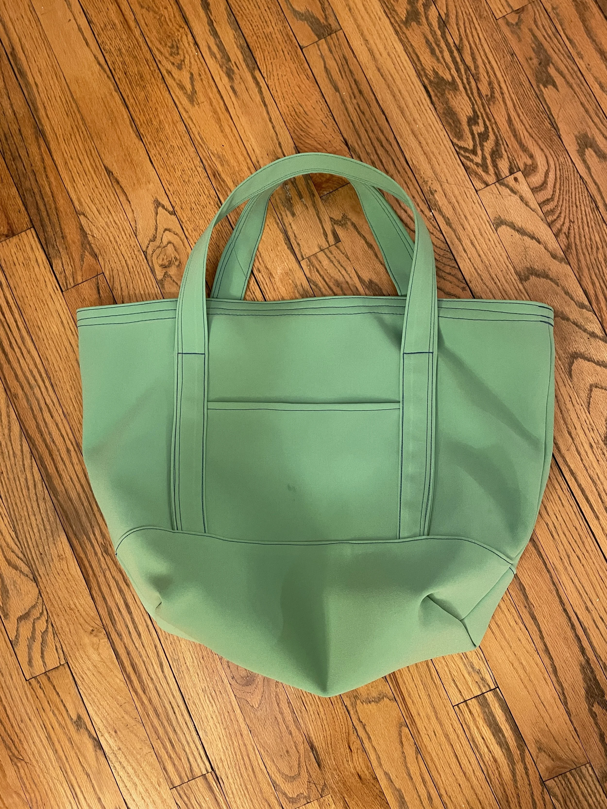 260301 sailrite tote pattern in seafoam green.JPG
