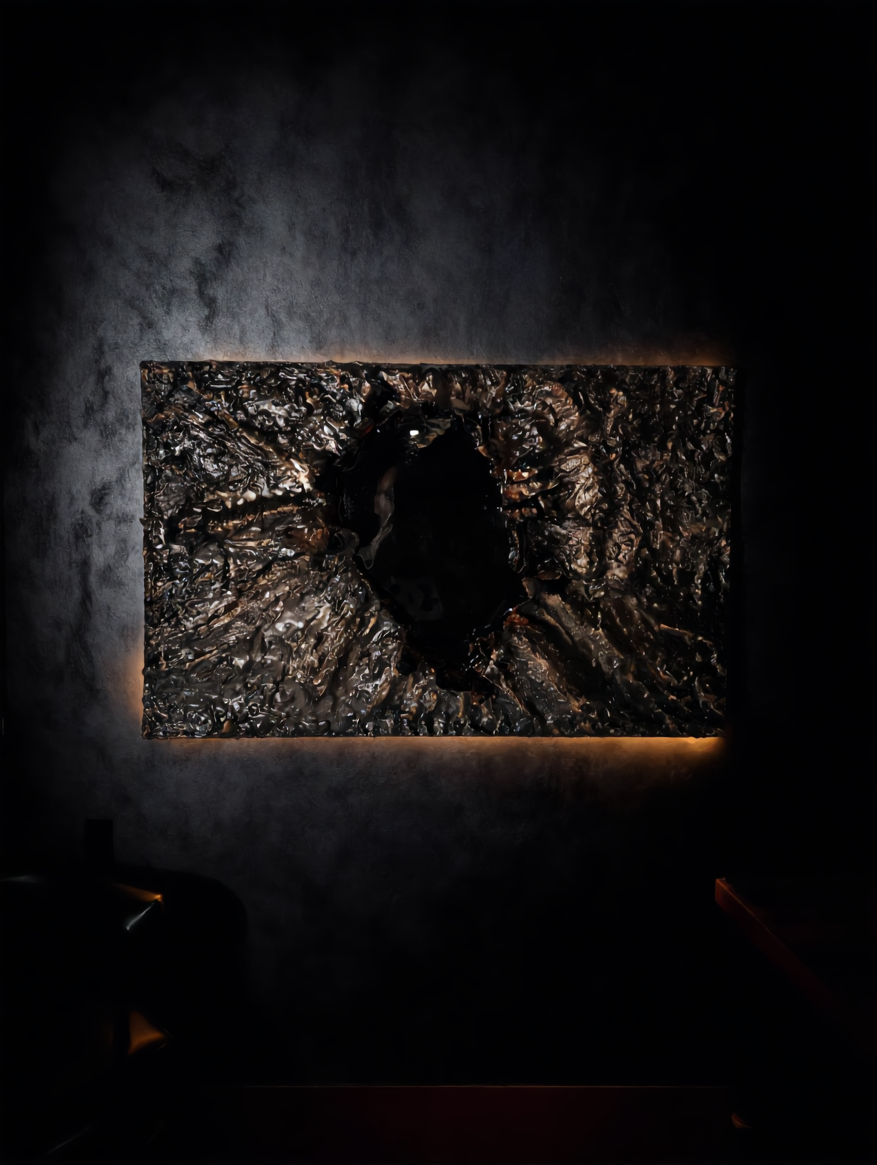 kling_20260416_作品_Place_this_5595_0.png