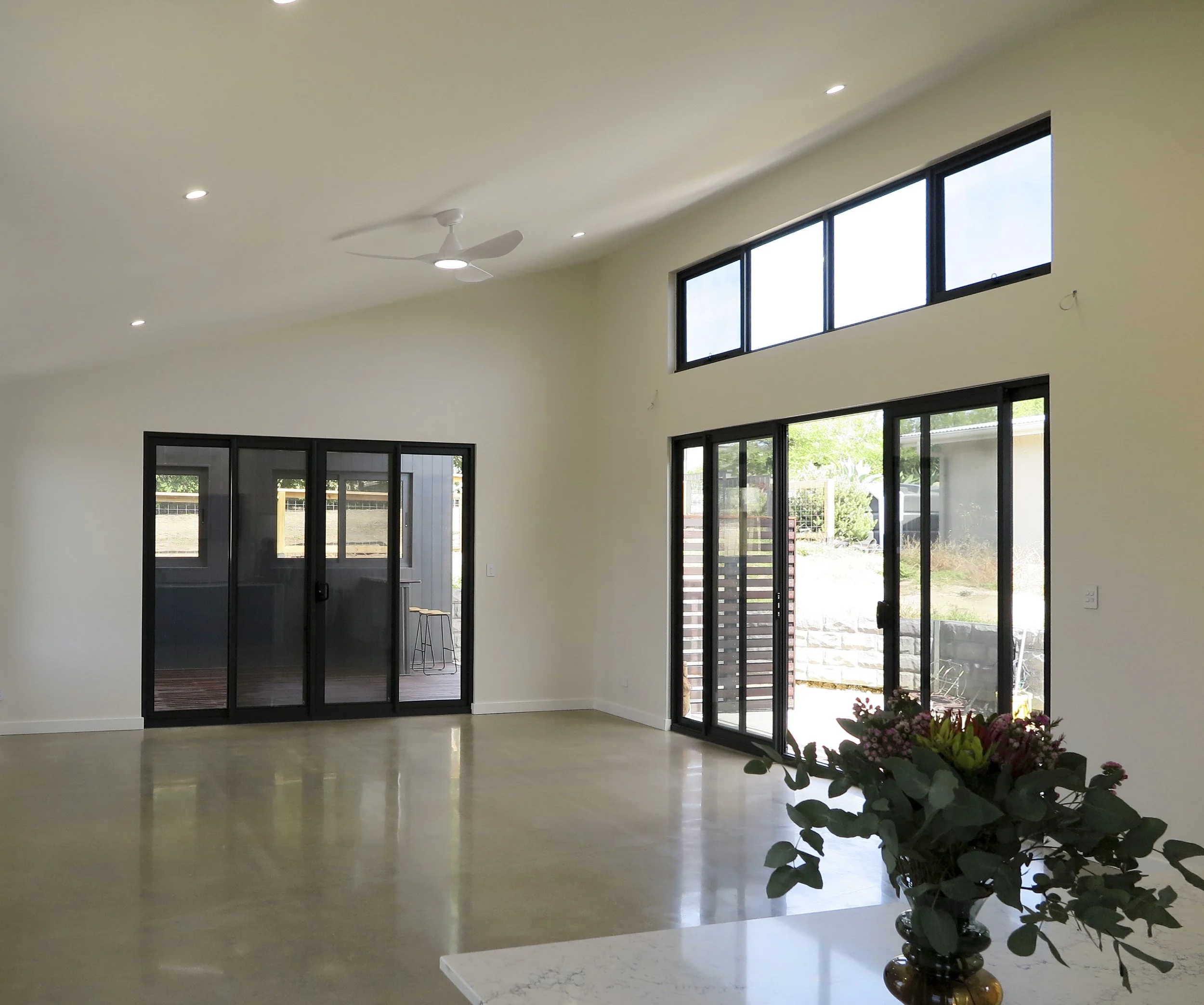 LivingArea.JPG