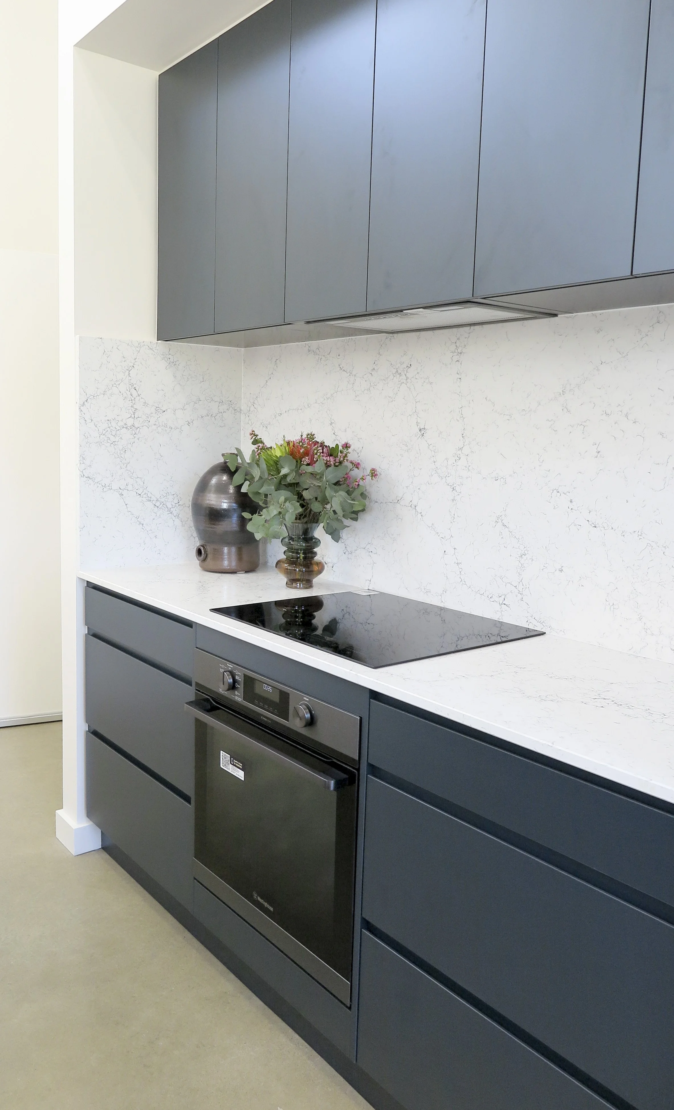 KitchenStove.JPG