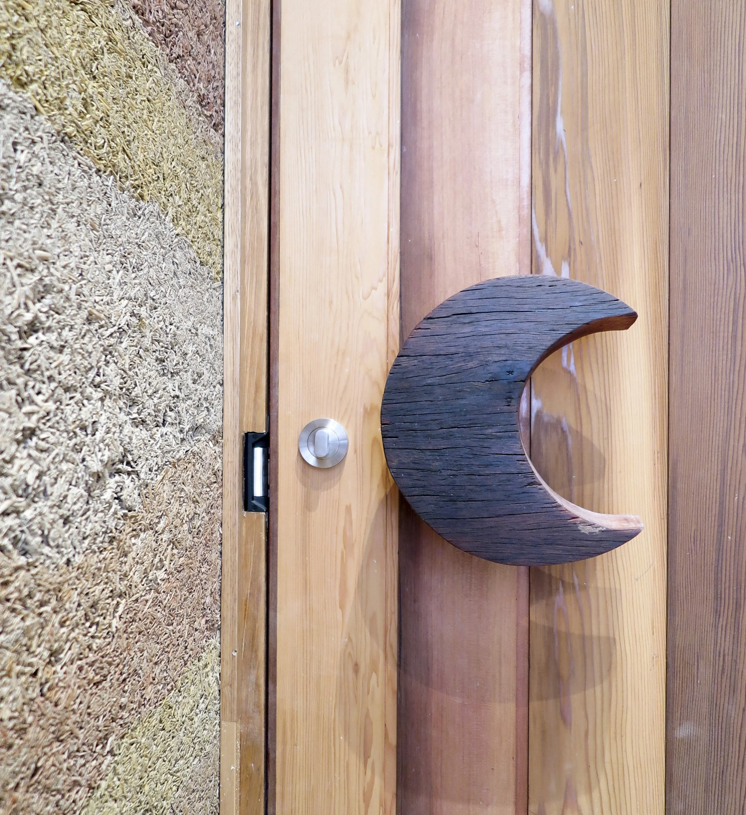 ProjectFrontDoorHandle.JPG