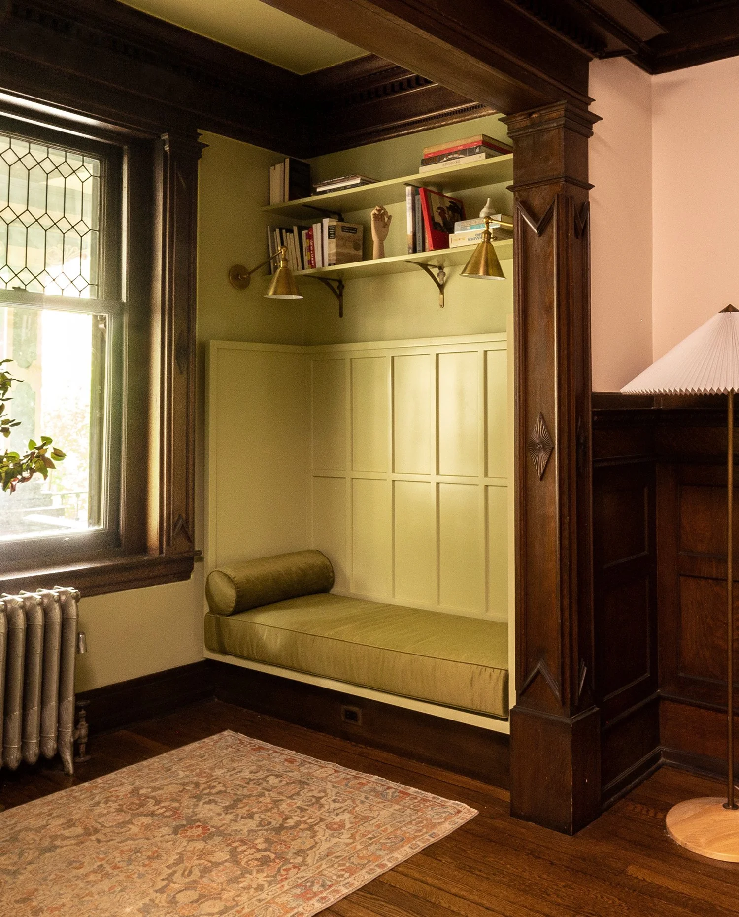 Nook Angled Web.jpg