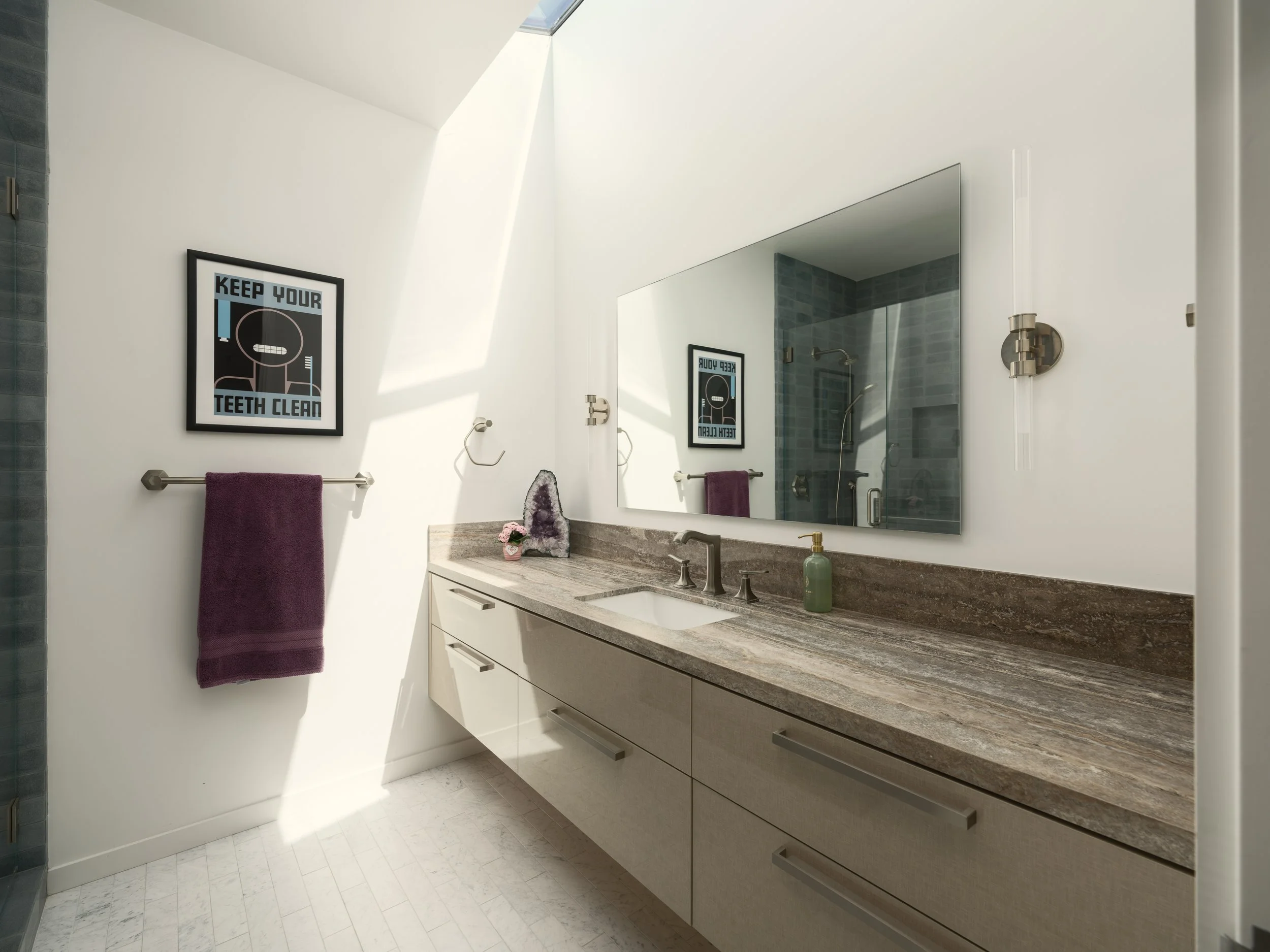 31_7747WhitefieldPlMLS-61.jpg