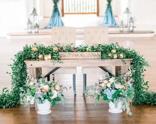 sweetheart-table.jpg