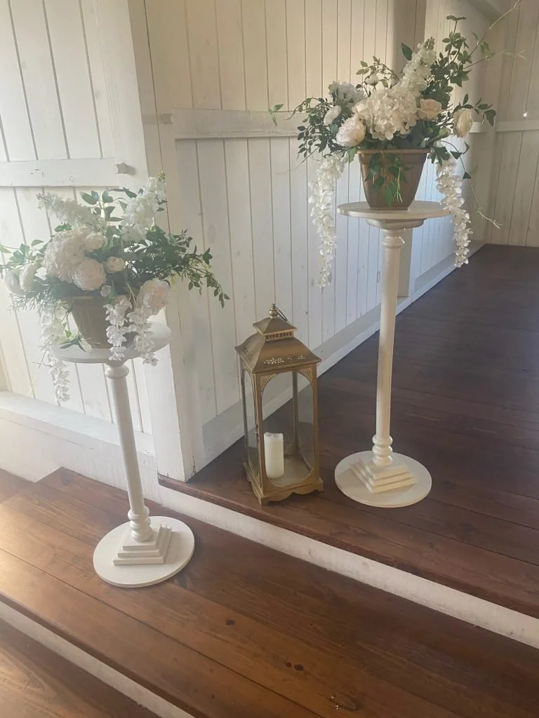 White Round Pedestal Stands