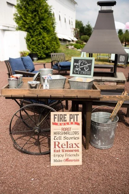 Outdoor S’mores Bar