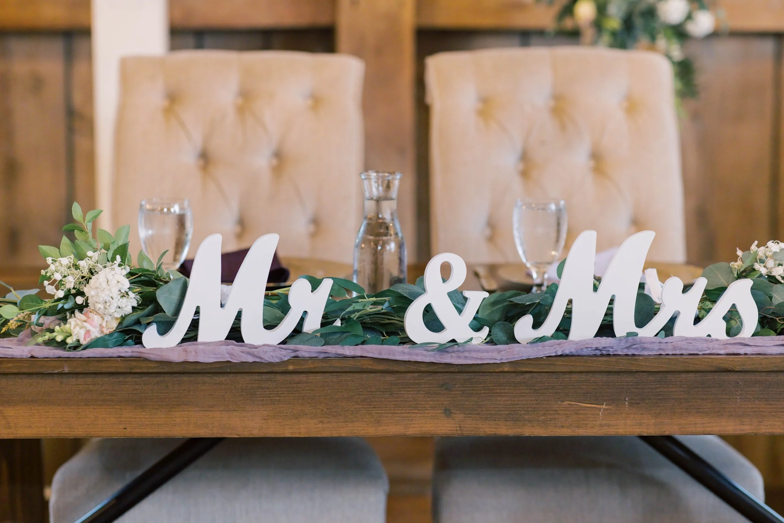 White Wooden “Mr and Mrs” Table Top Sign
