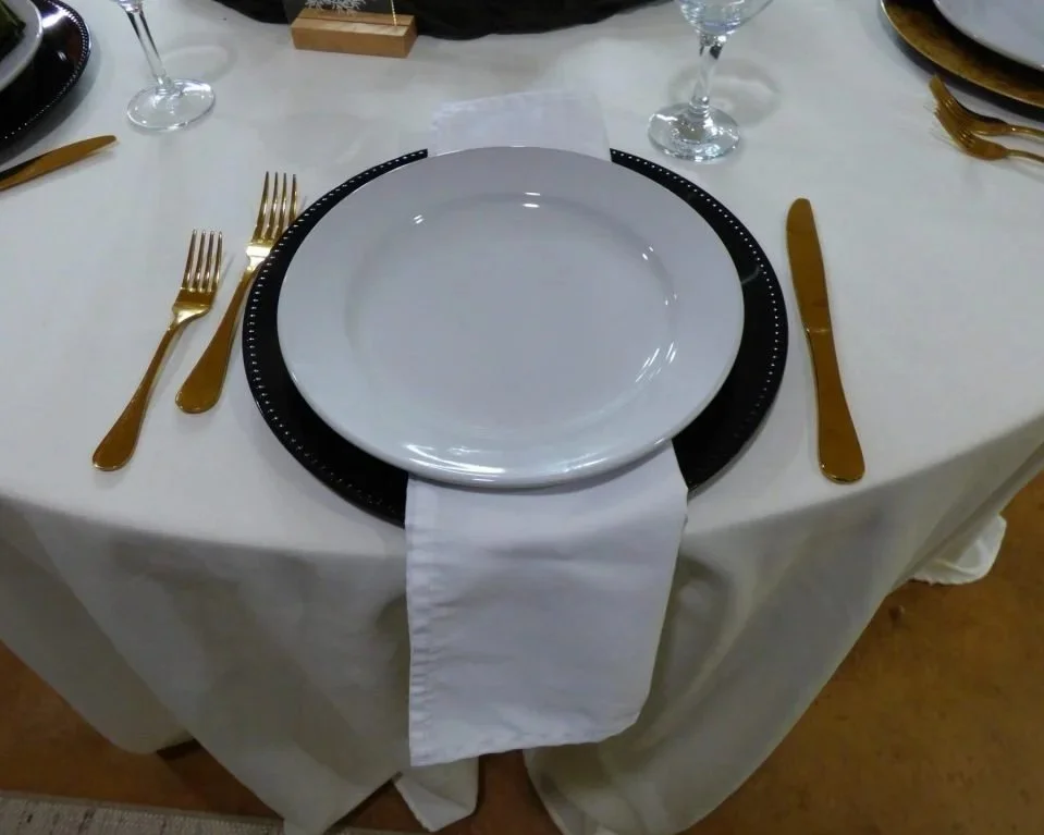 napkins-white.jpg