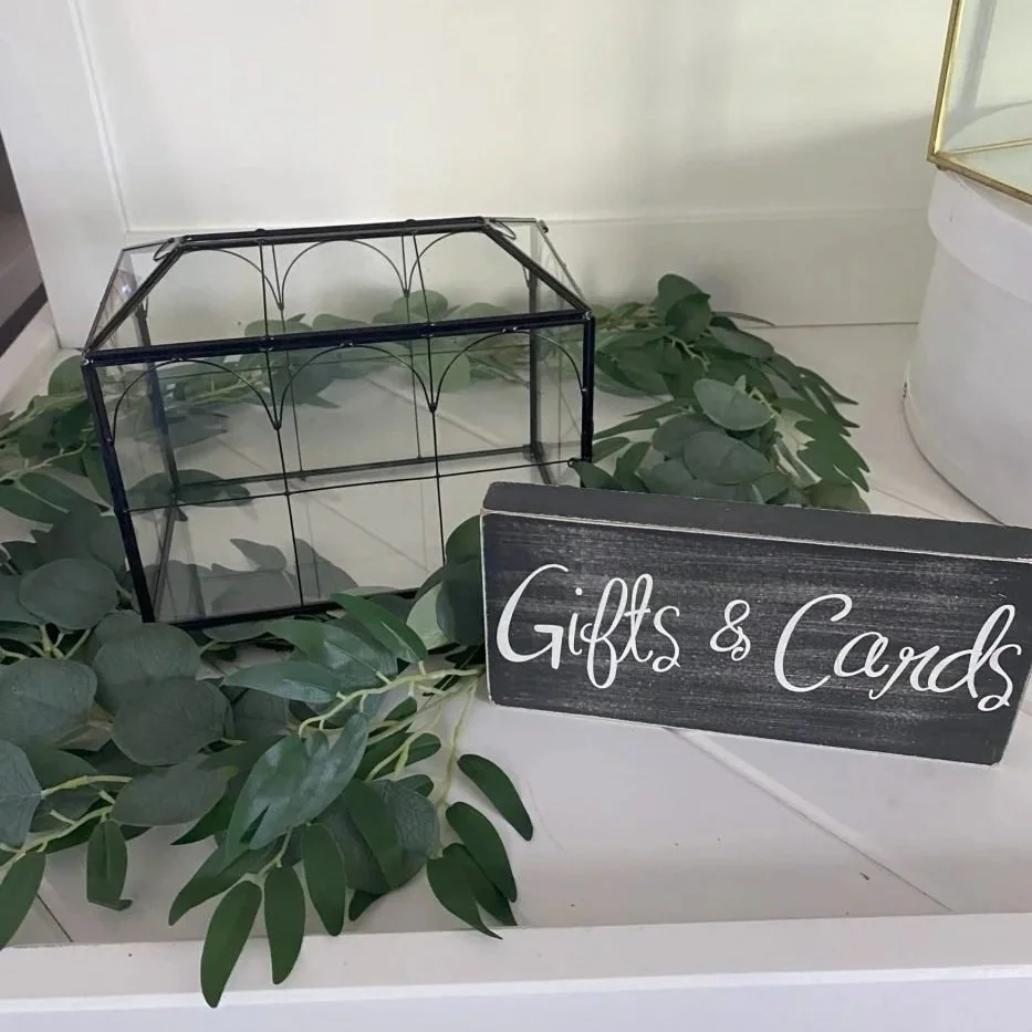 Black Wire and Glass Card Box