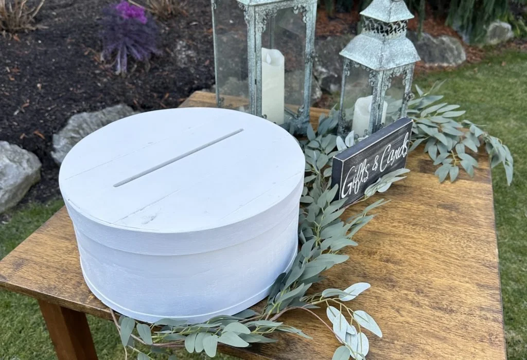 Round Wooden Card Box – White