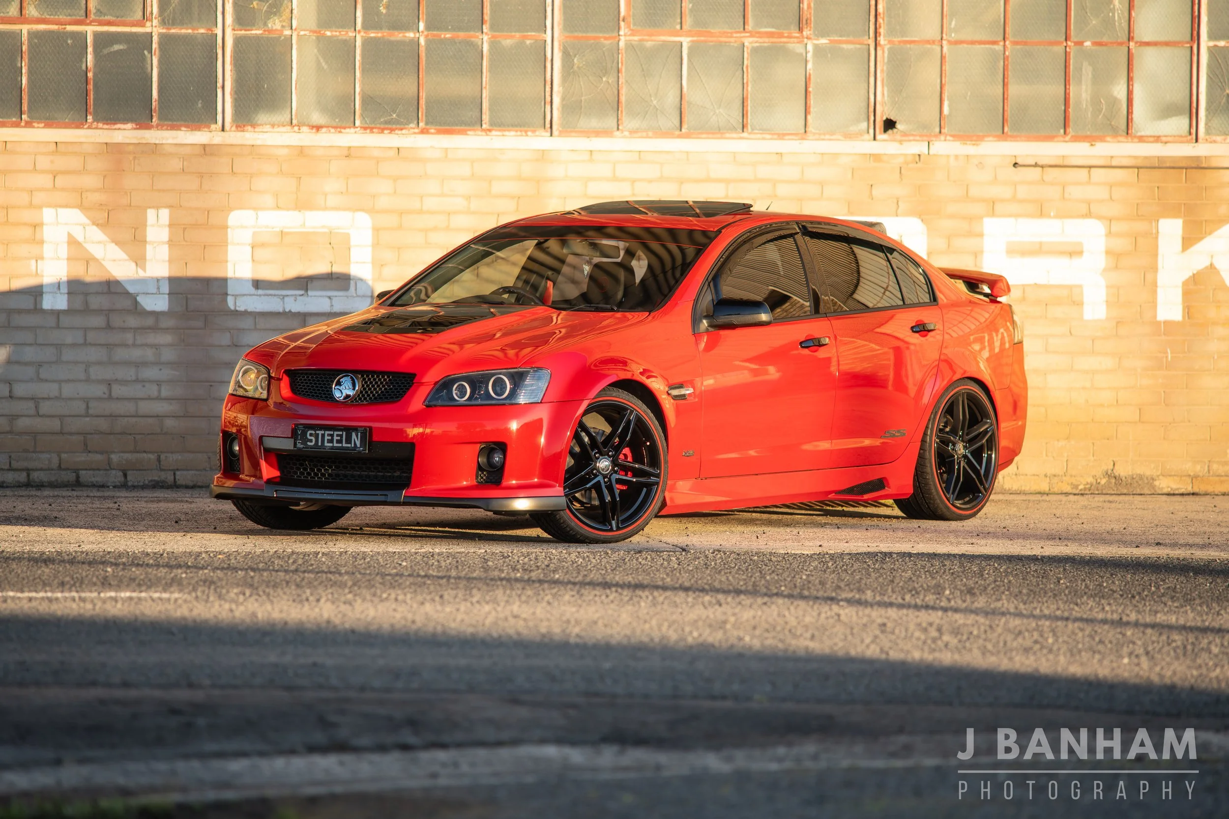 VE Holden Commodore SSV | @REDHOT.SSV