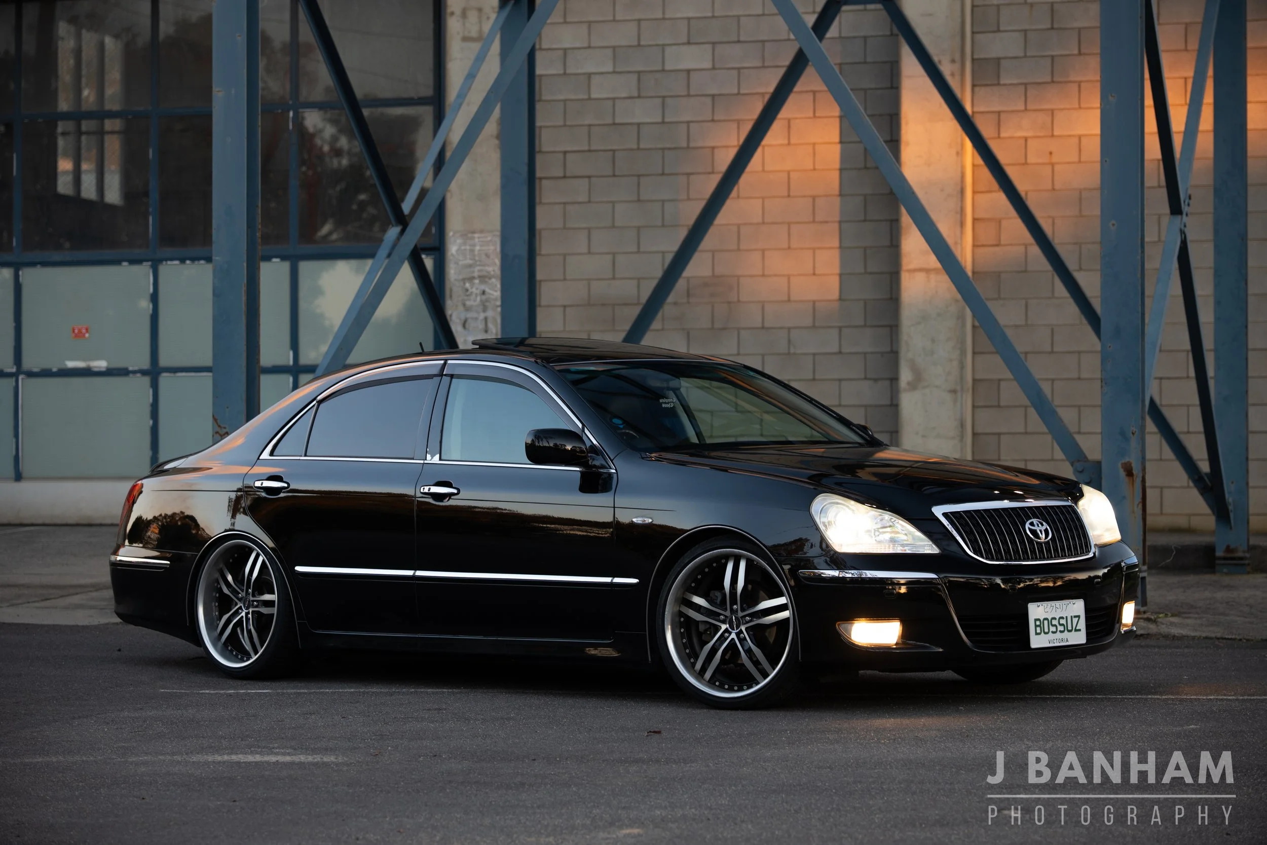 Toyota Crown Majesta | BOSSUZ